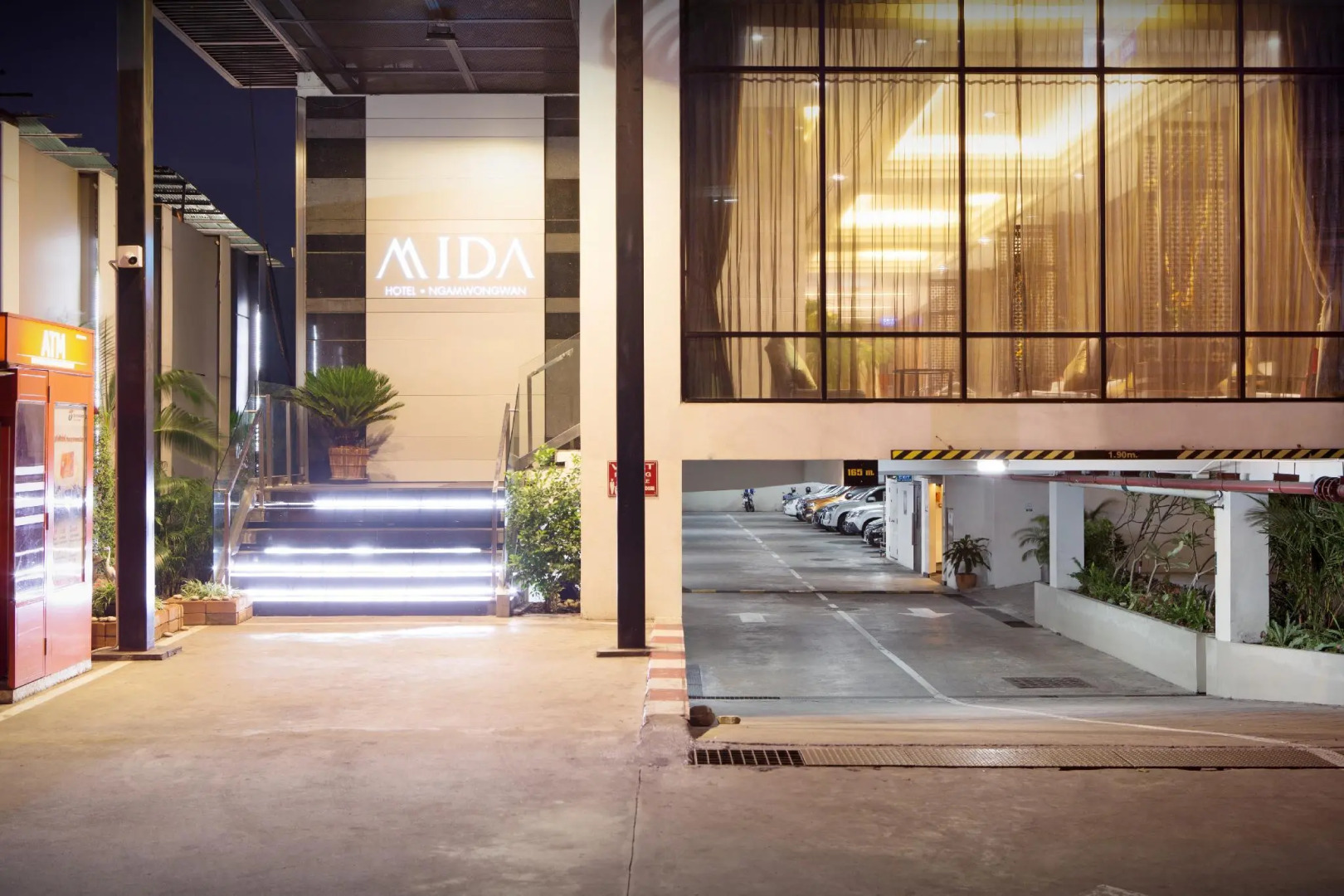 Отель Mida Hotel Ngamwongwan