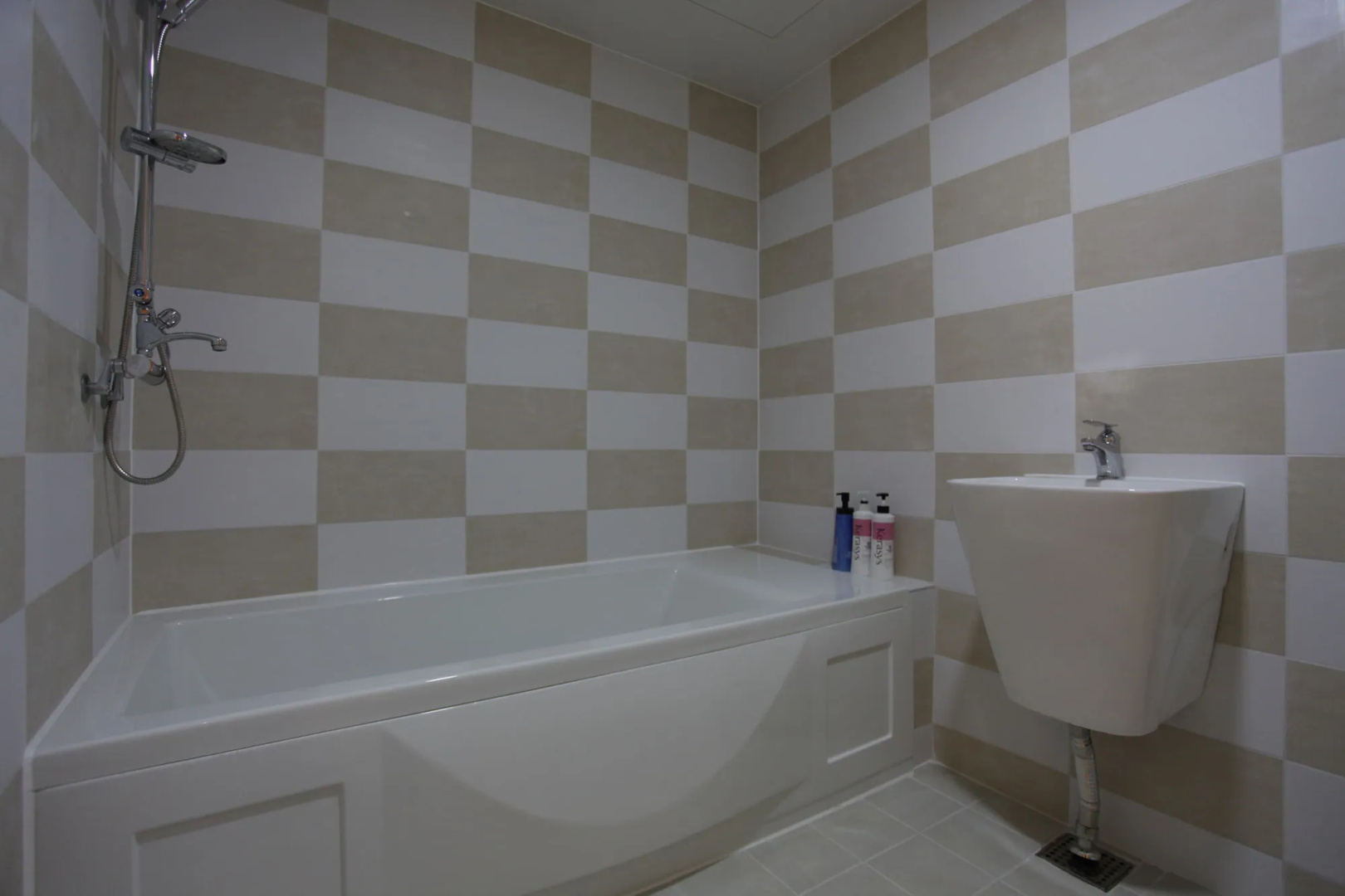 Bupyeong Shampoo Hotel