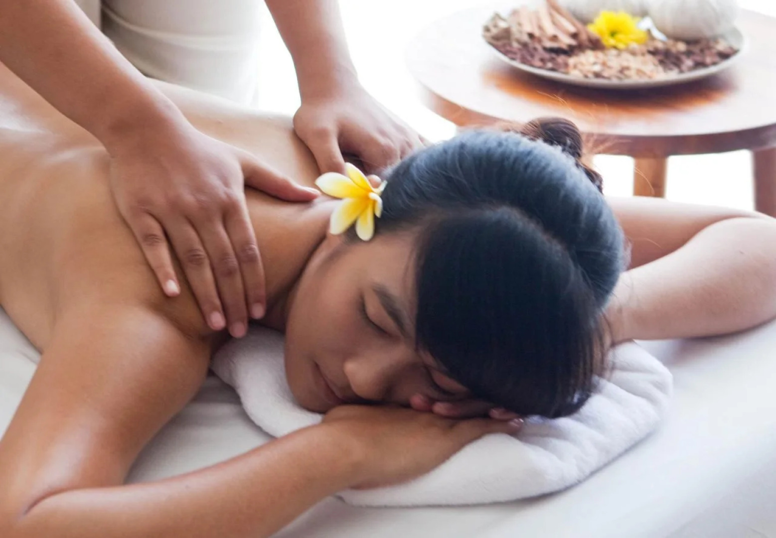 玛琅达勒姆阿梗高级宾馆(Dalem Ageng Premium Guest House Malang)