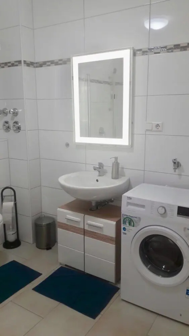 Frankenthal Apartment an der A6