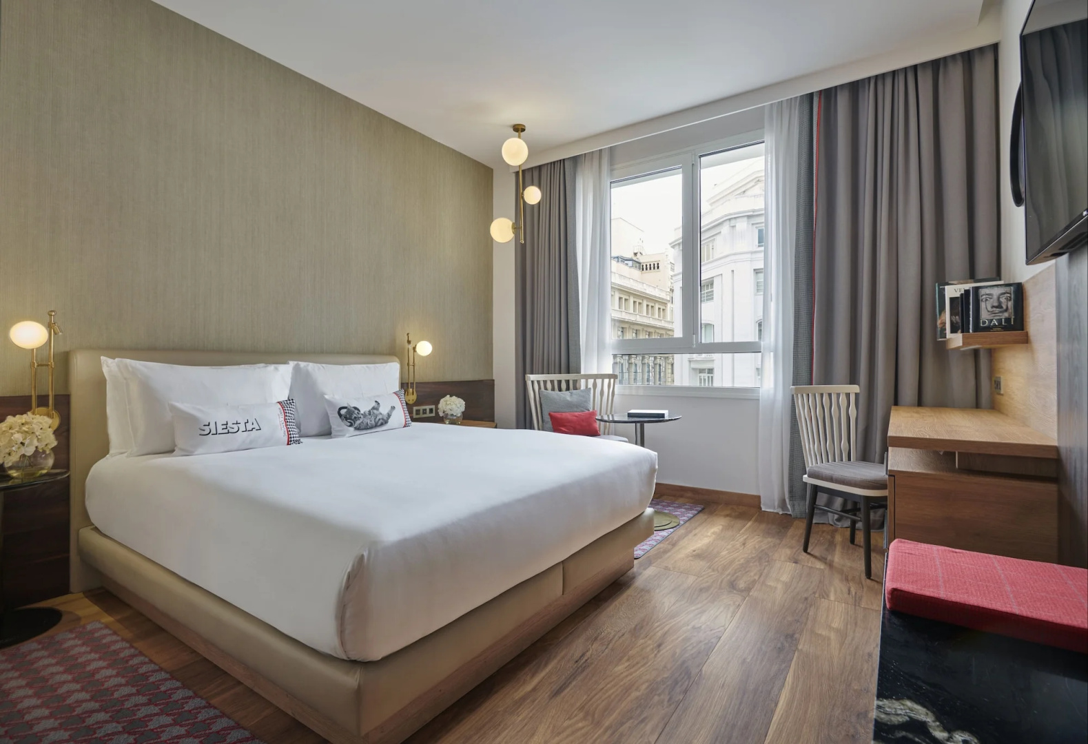 Отель Hyatt Centric Gran Via Madrid