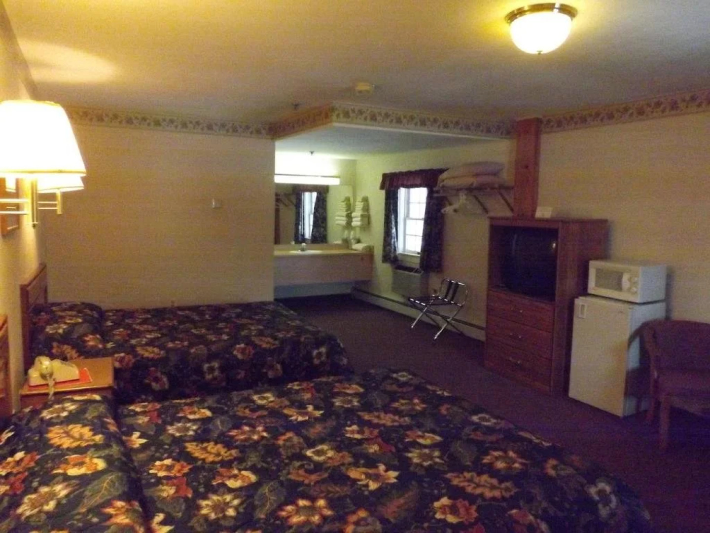 Mountain Village Lodge