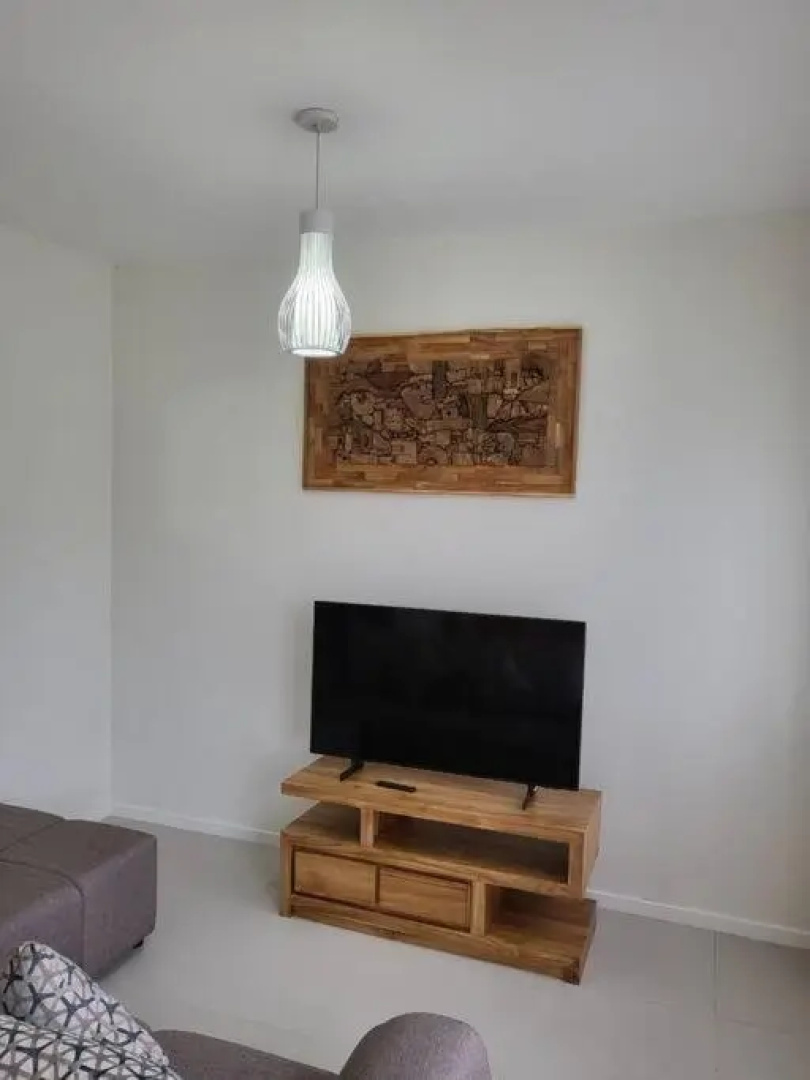 Elegant 1-bedroom apartment with close amenities