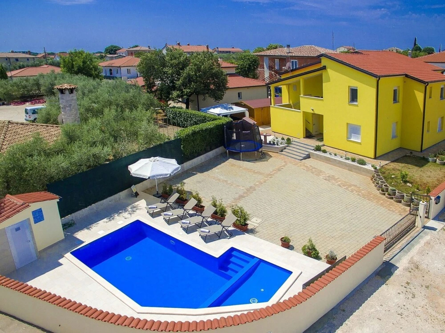 Lovely Apartment in Kaštel With Swimming Pool
