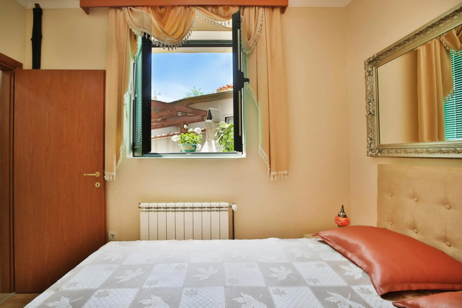 Apartments Holiday Lux