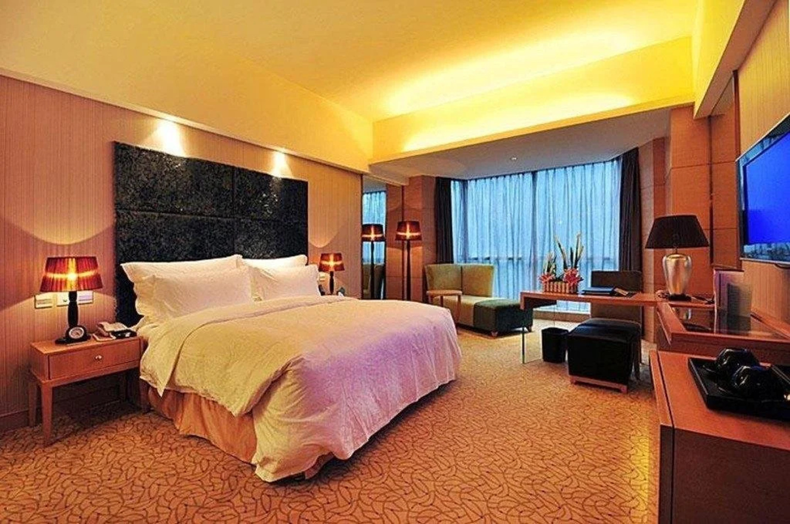 WuDang Argyle Grand International Hotel