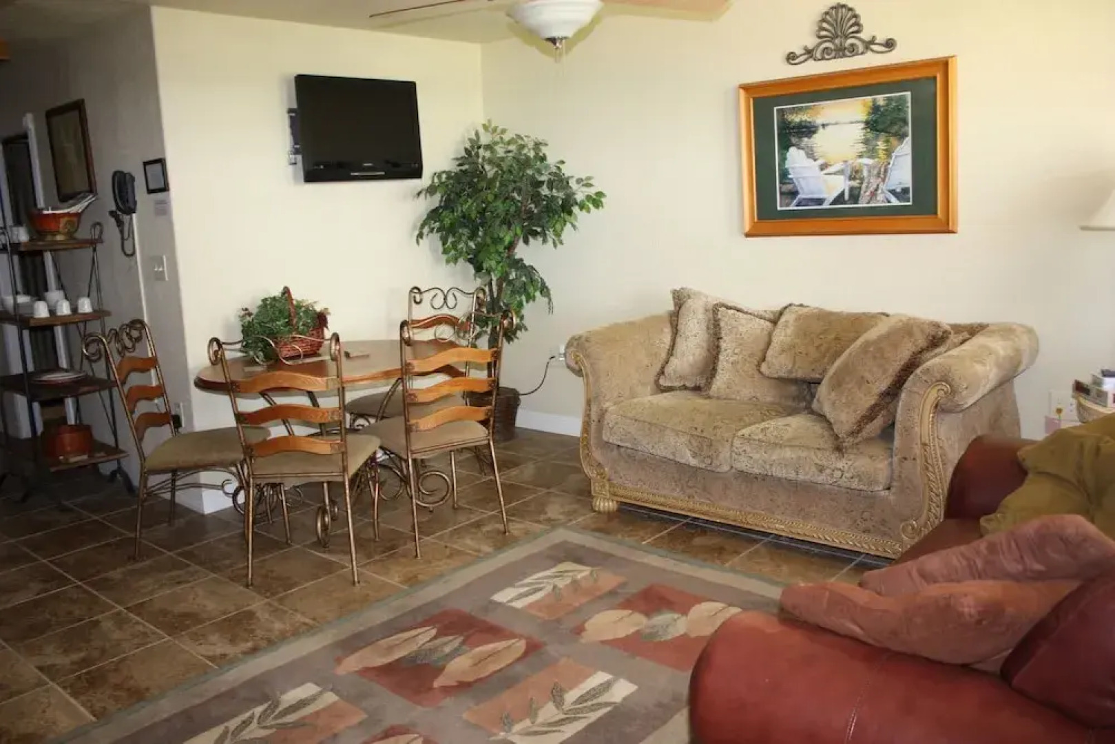 Canyon Lake Condos - Lakeview Vacation Rentals