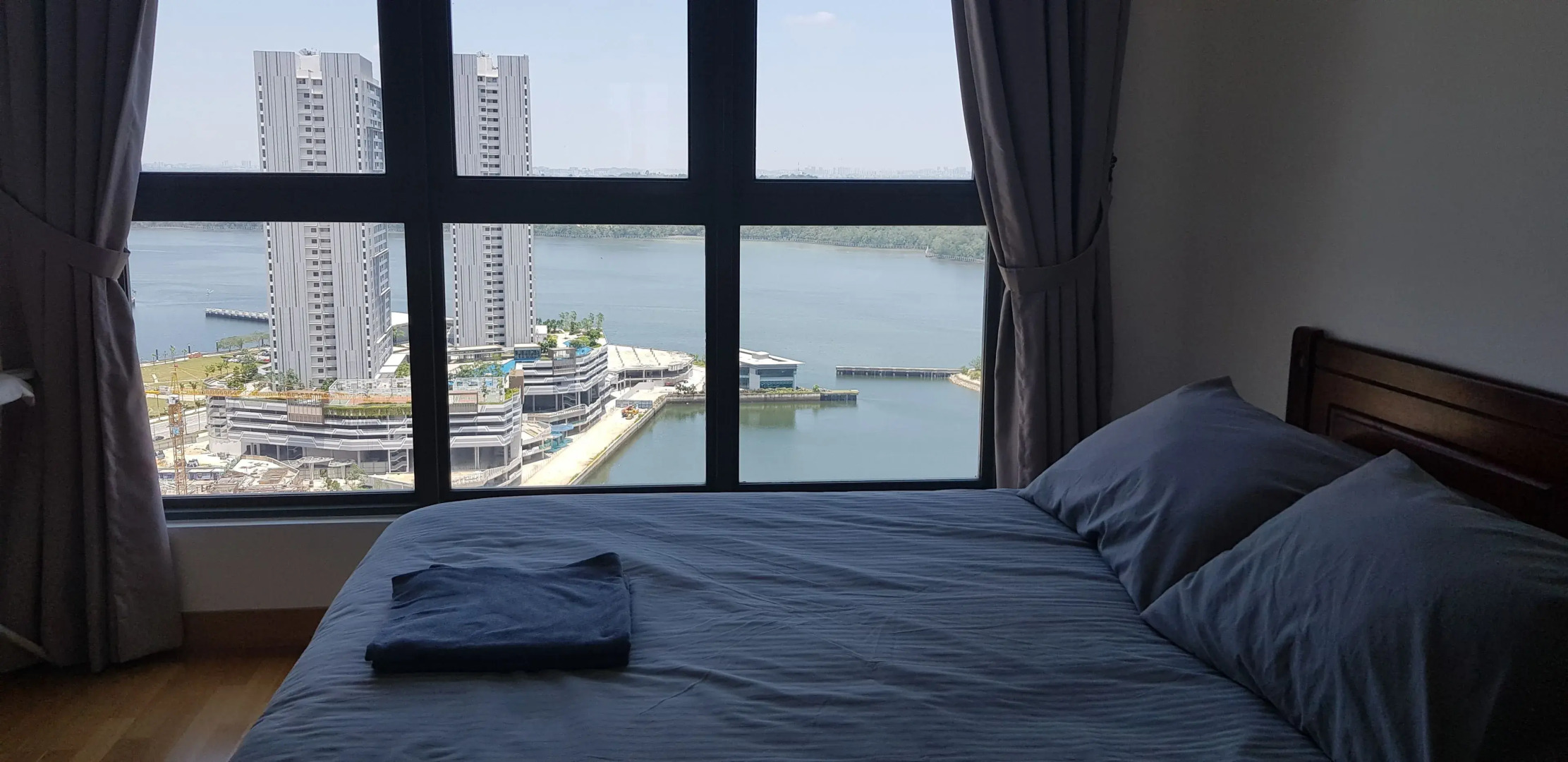 Teega Suite 3BD Seaview Puteri Harbour