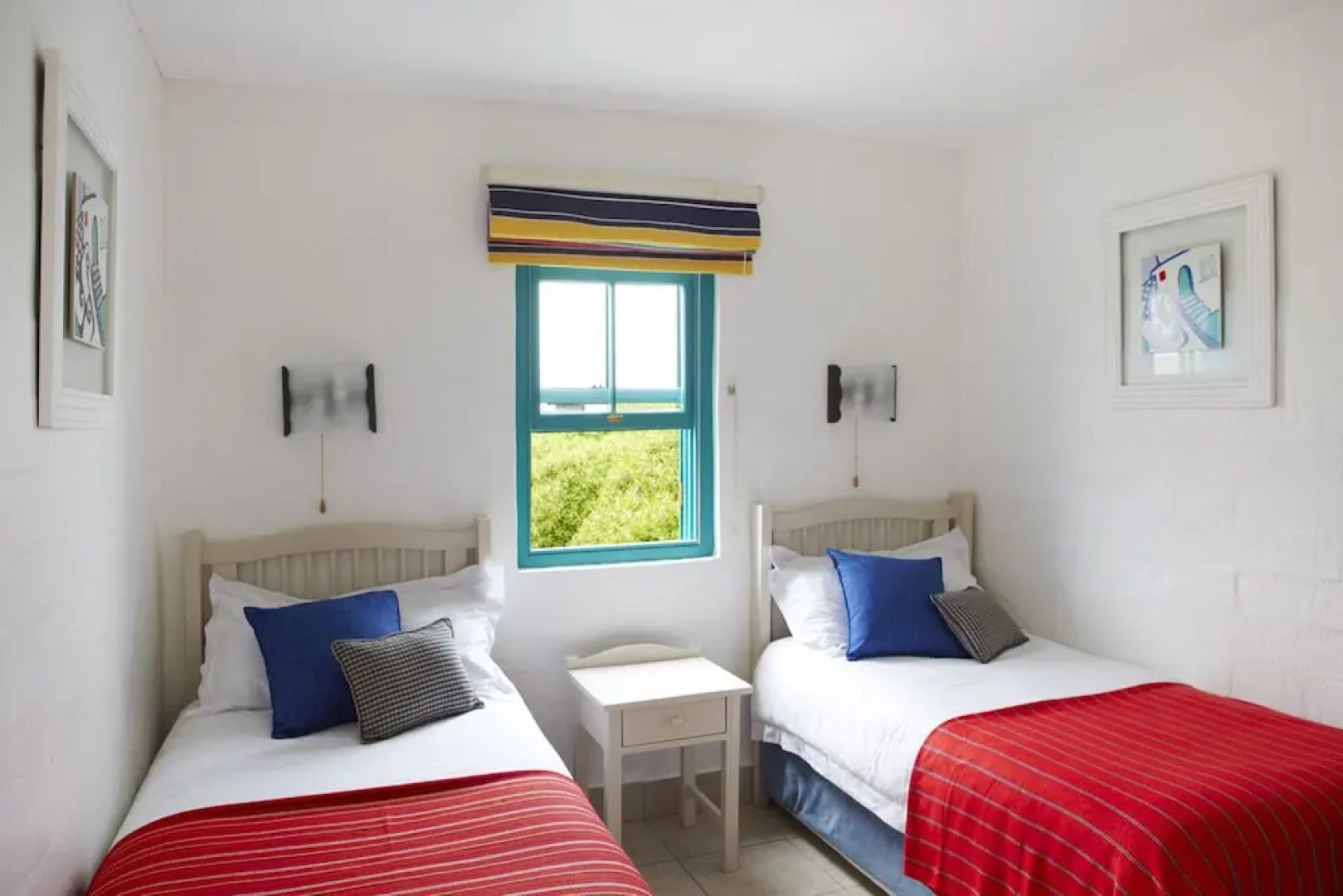 Club Mykonos Athenian Cascades