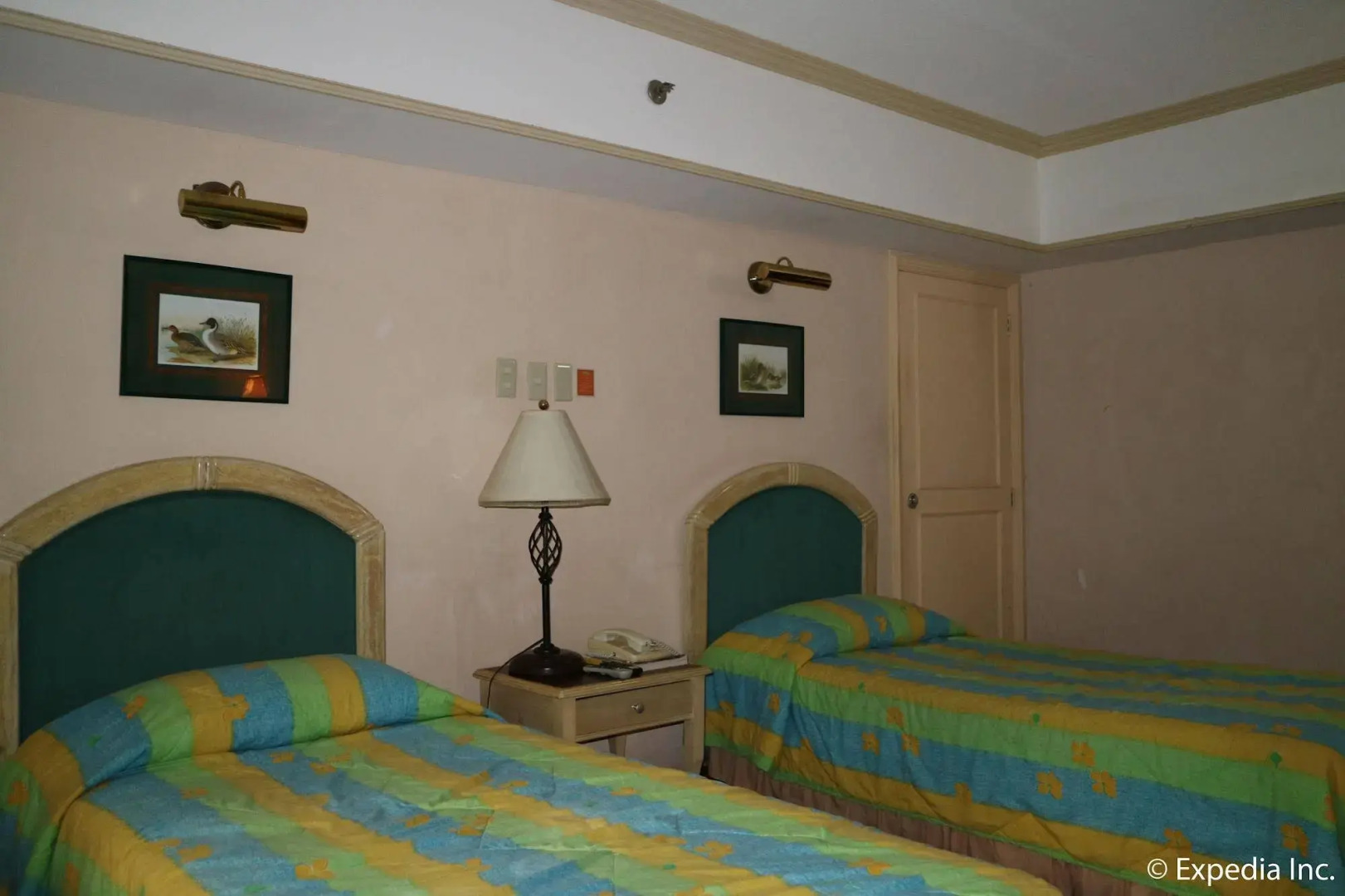 Sunrise Holiday Mansion