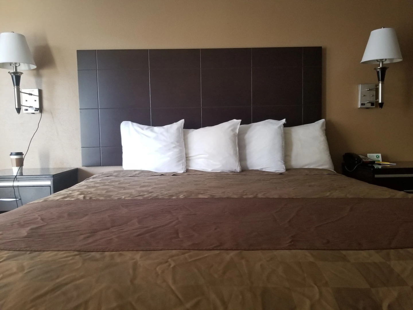 Sunburst Spa & Suites Motel