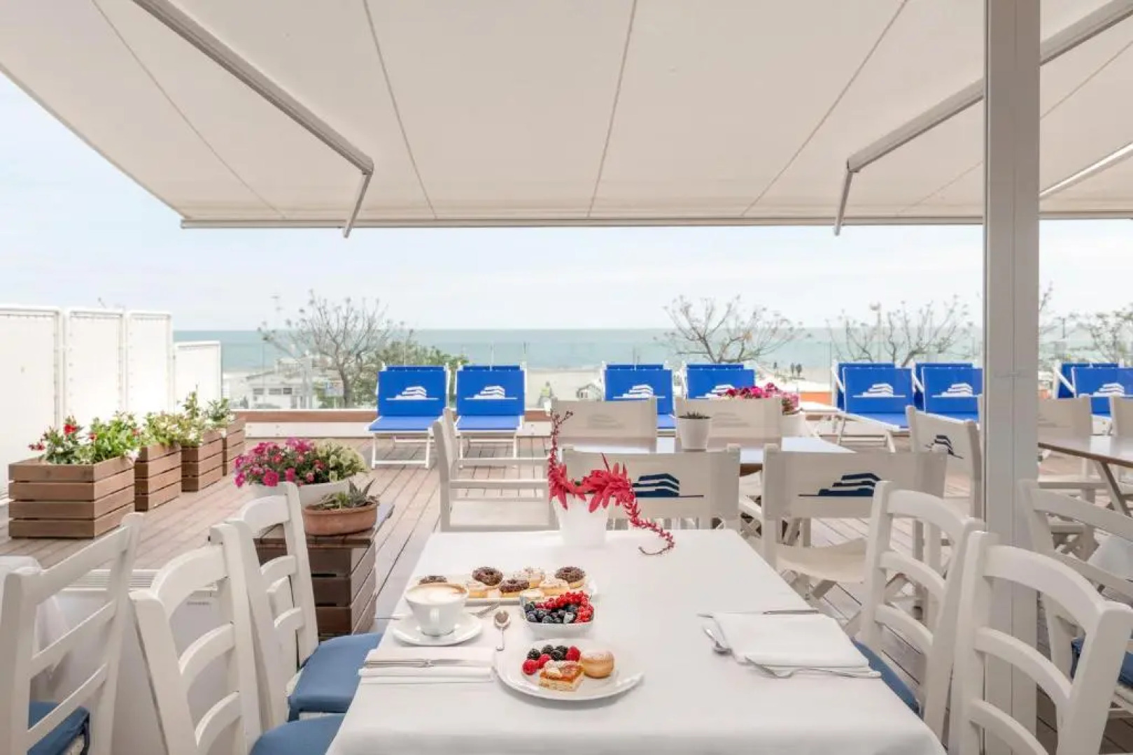 Trampolines Suite Hotel