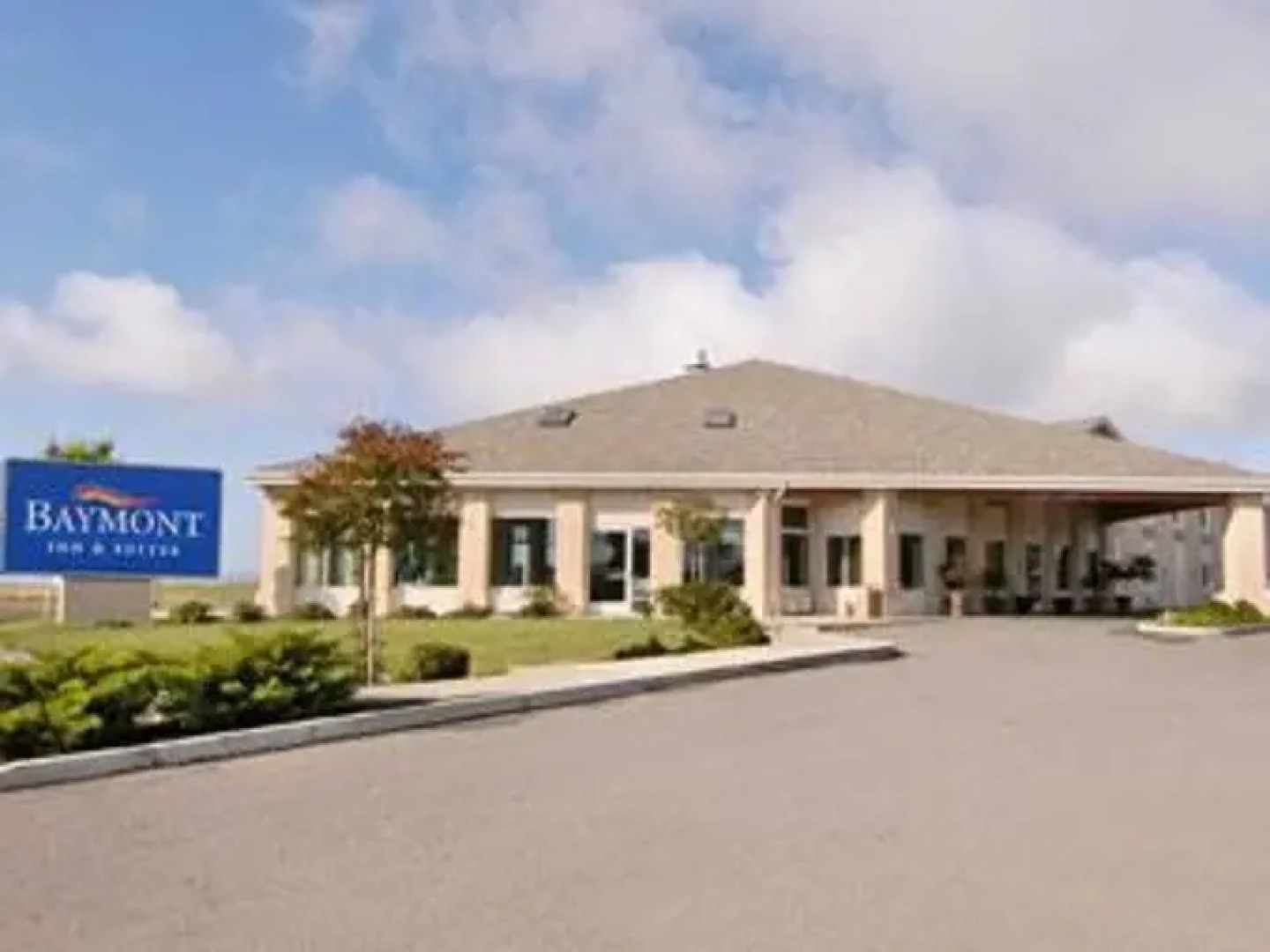 Baymont Inn & Suites Willows