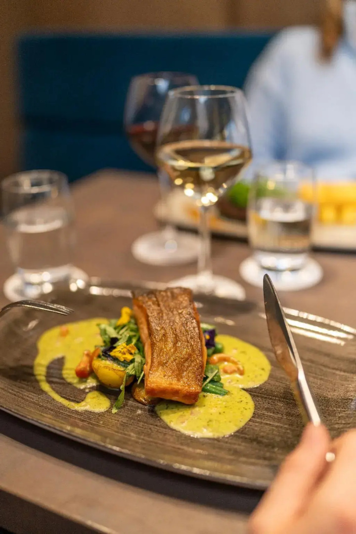 Clayton Hotel Cardiff