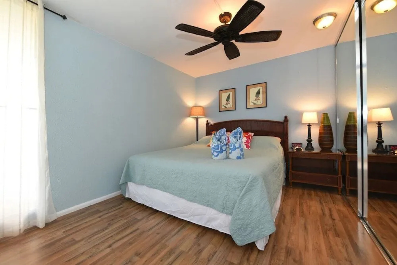 Paki Maui 415 by RedAwning