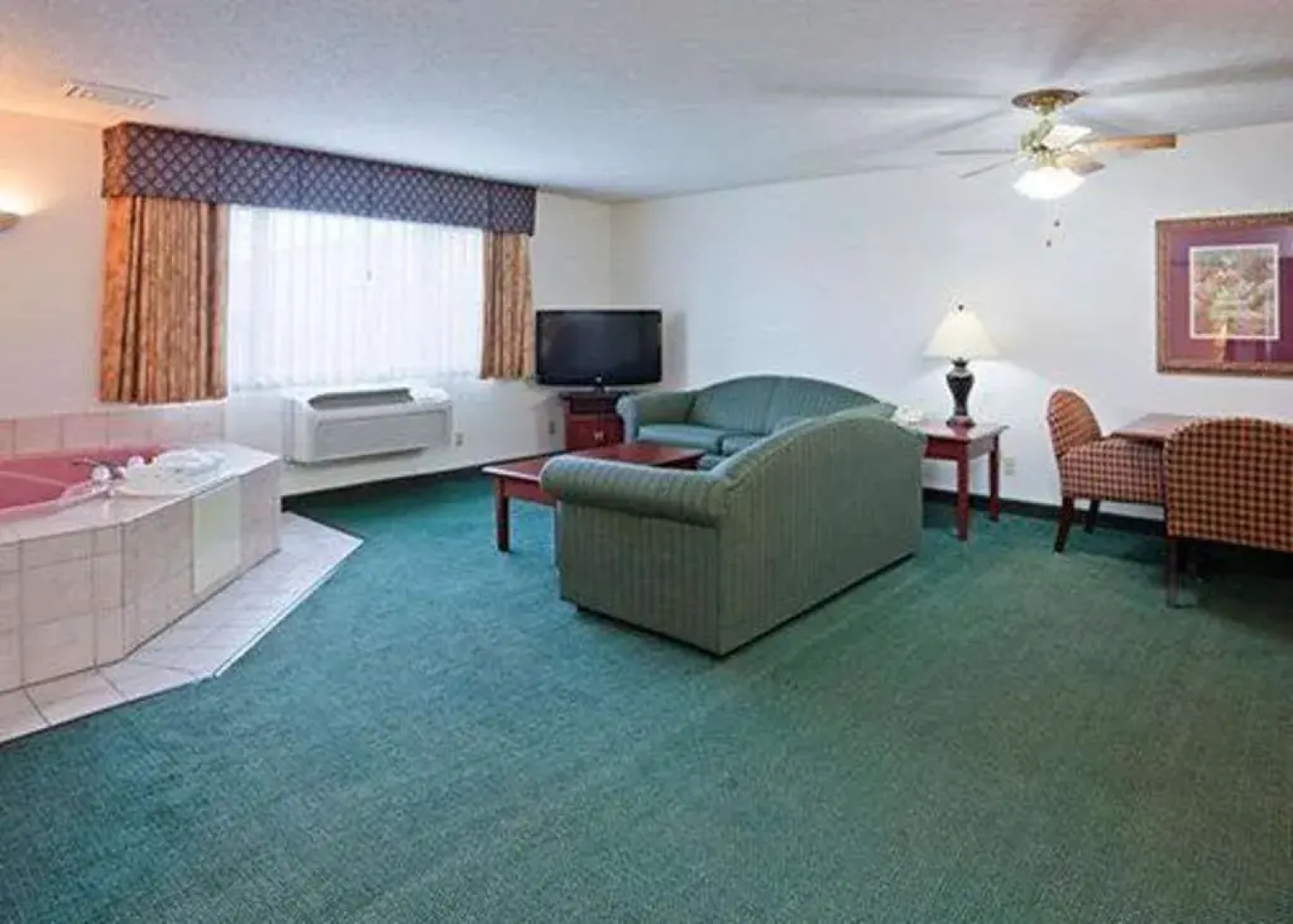 Quality Inn & Suites