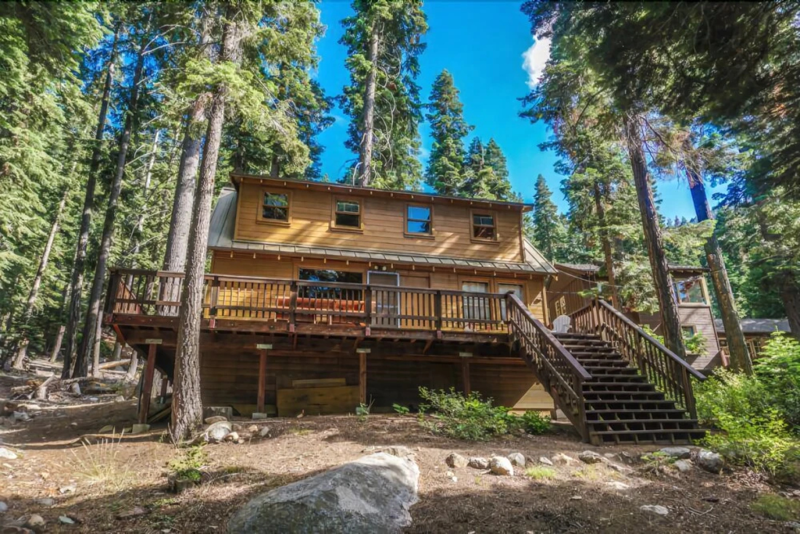 Rogers Cabin 4 Bedrooms 1.5 Bathroom Cabin
