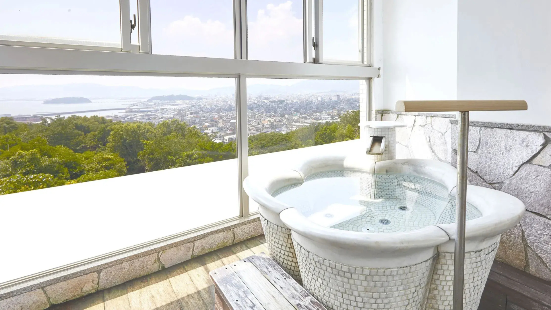 Sunhills Mikawawan