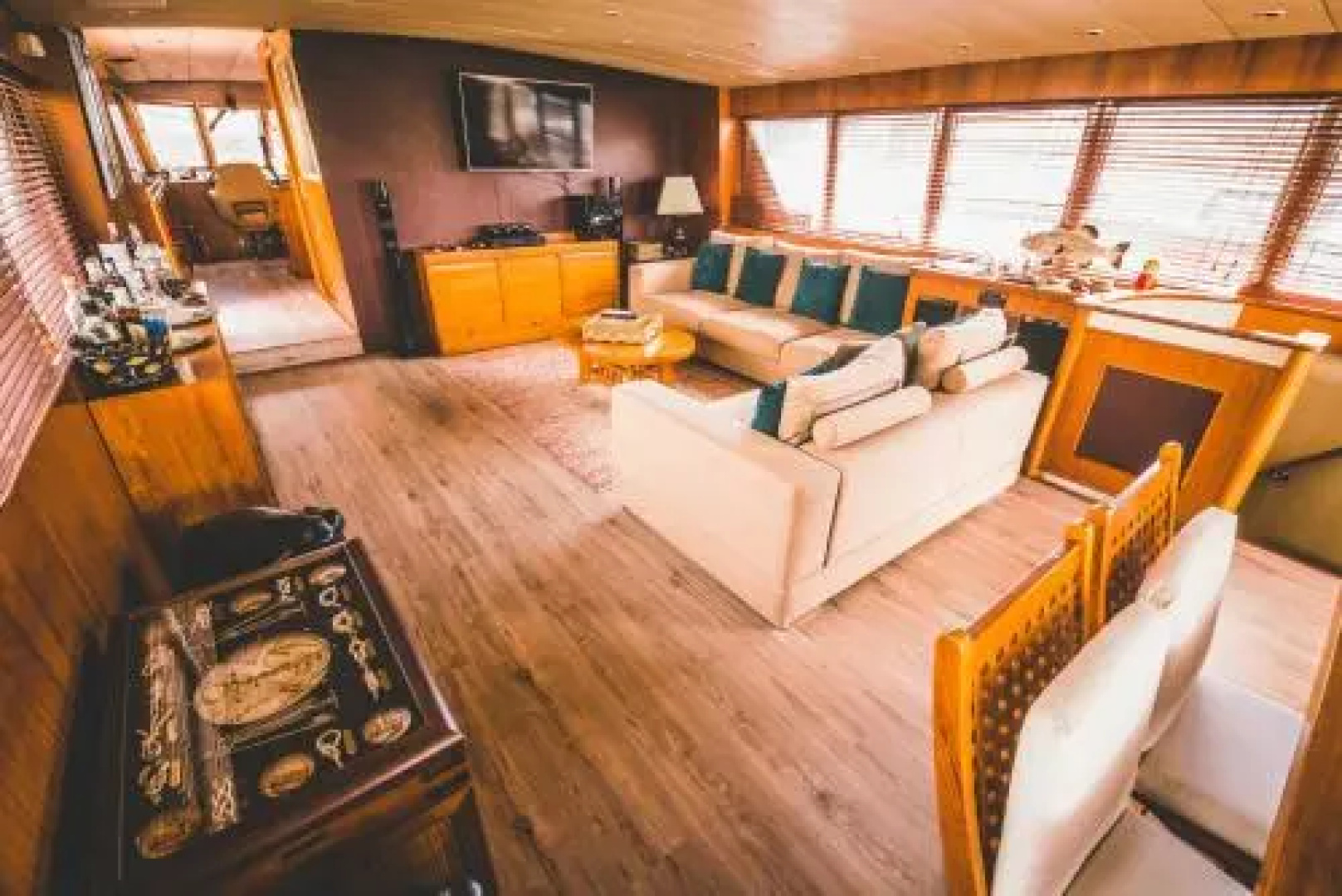 Motor Yacht Boatel