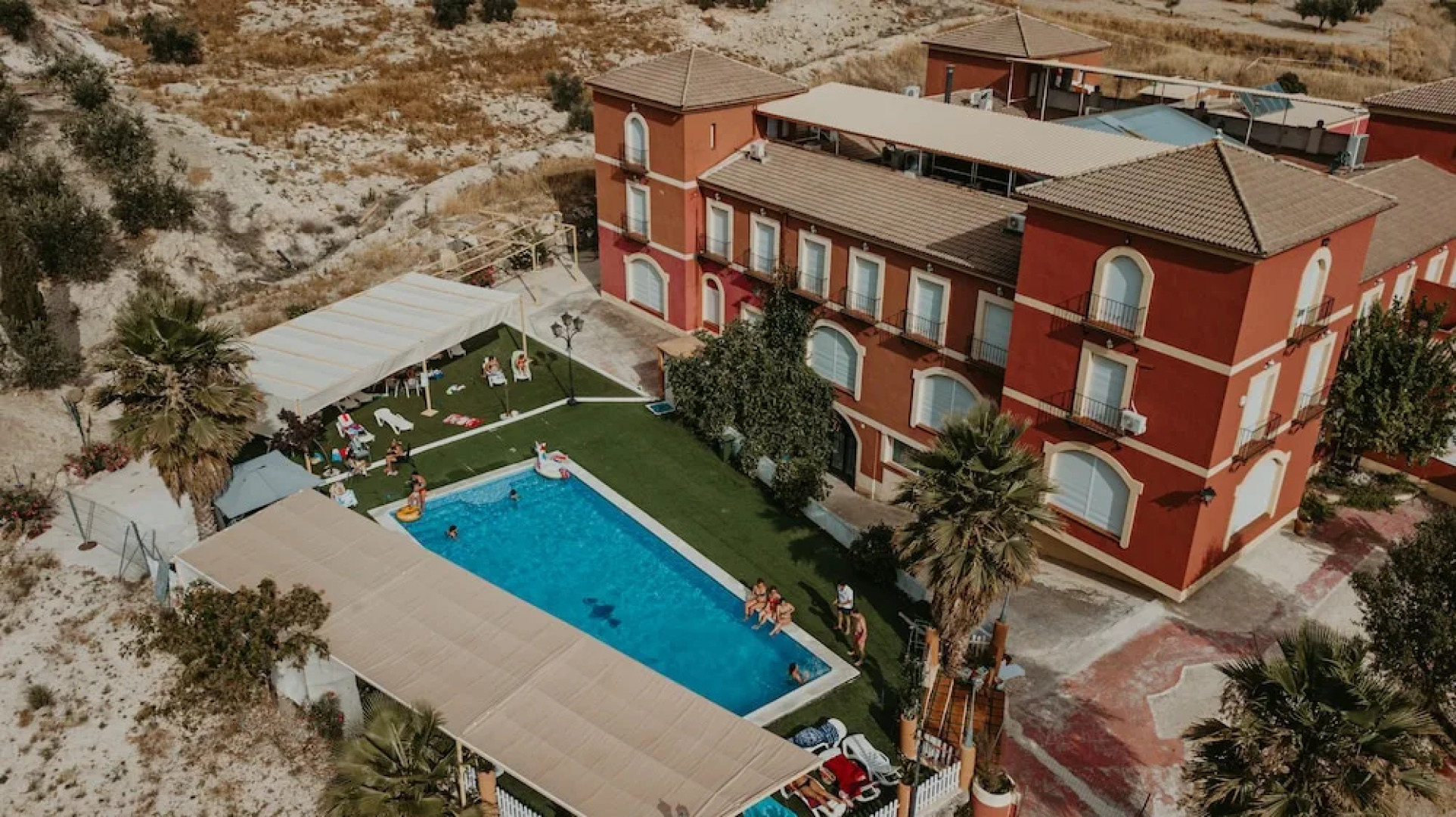 Apartamentos Fuente De La Salud