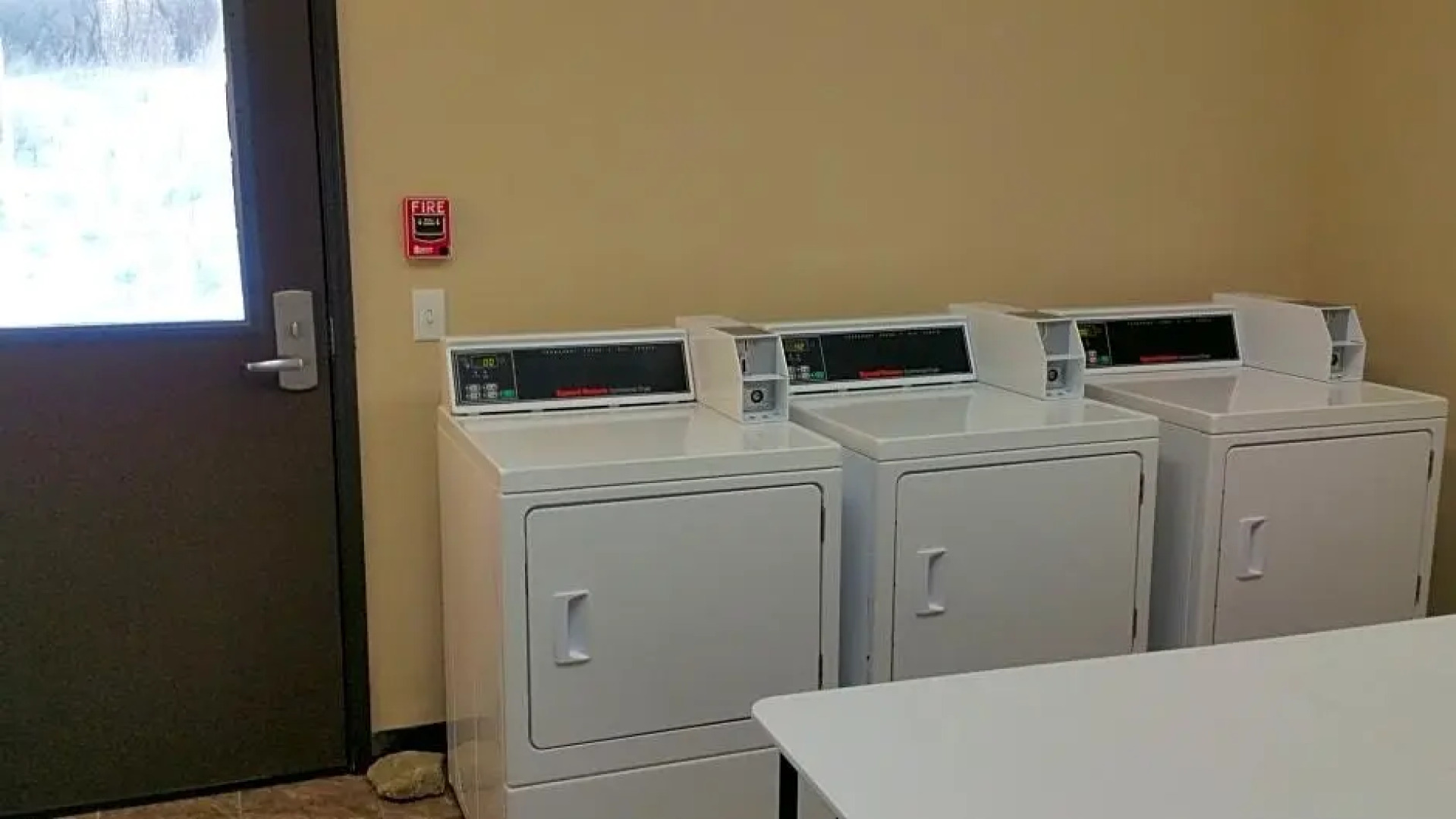 Van Hook Territorial Inn