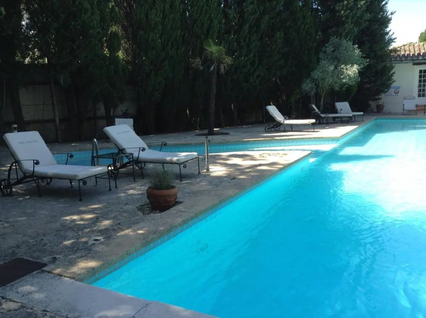 Hostellerie les Frenes