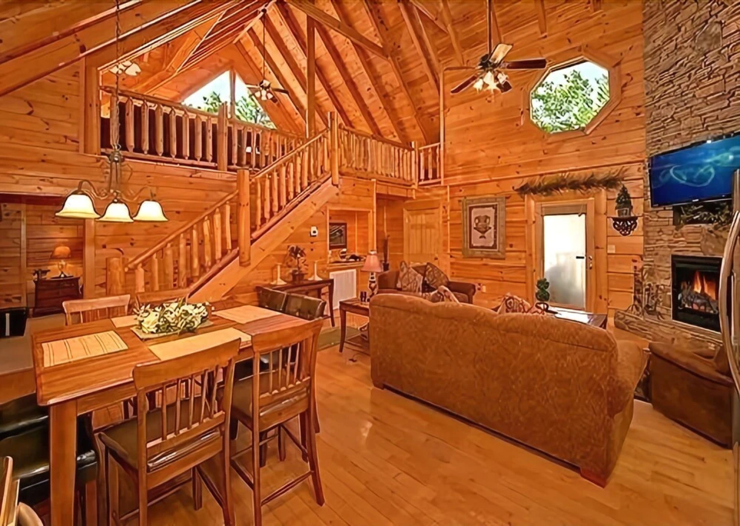 Enchanted Forest - 2 Br cabin by RedAwning