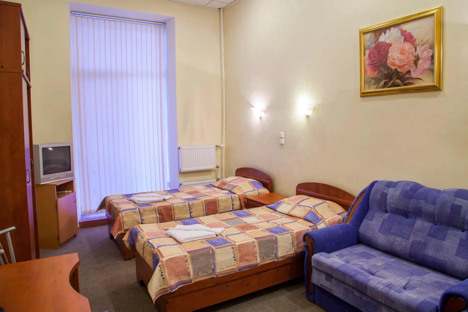 Альтбург на Литейном