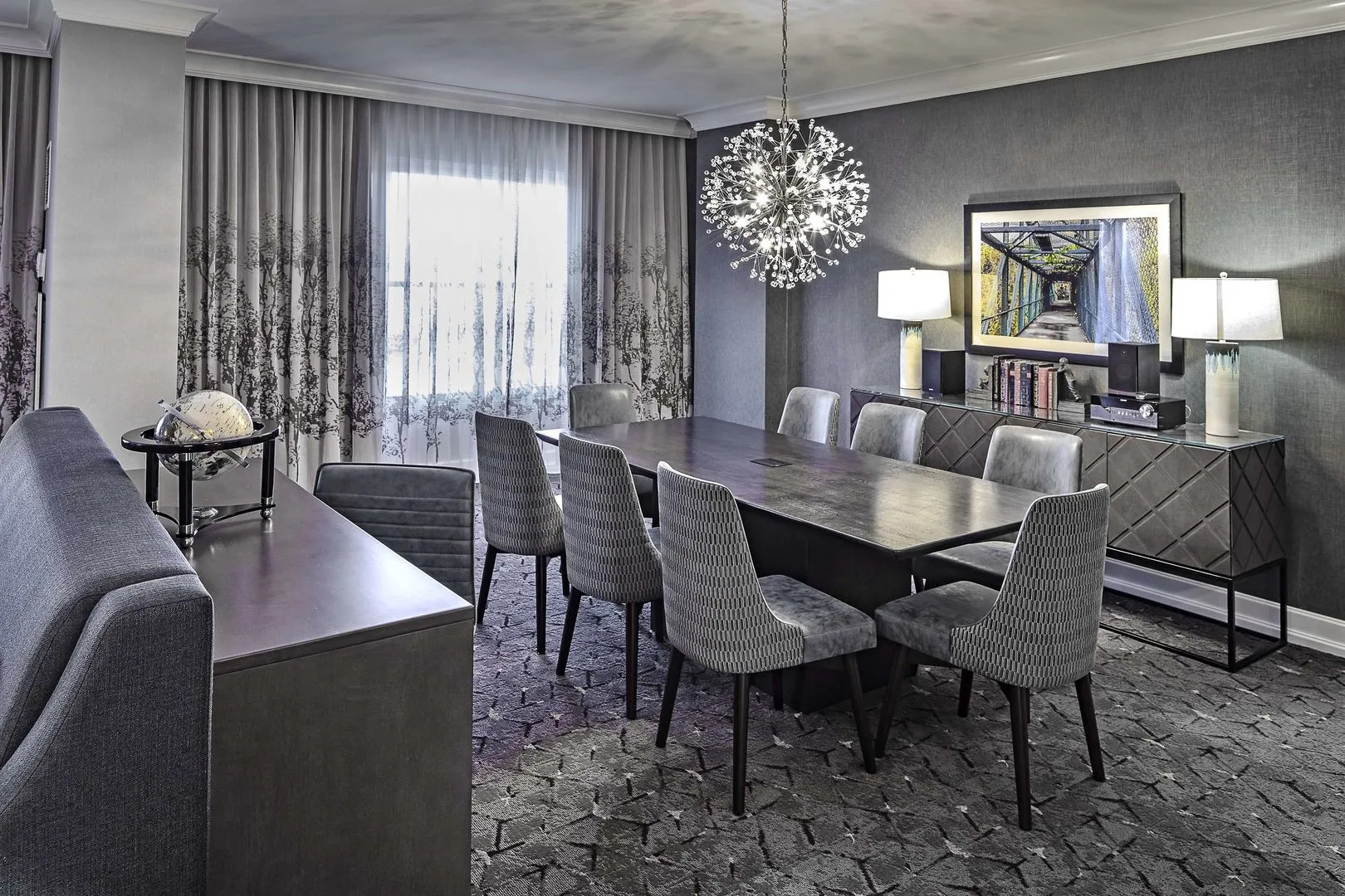 DoubleTree by Hilton Hotel Modesto