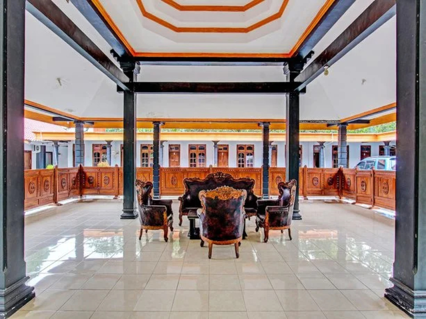 OYO 92290 Hotel Permata Sari