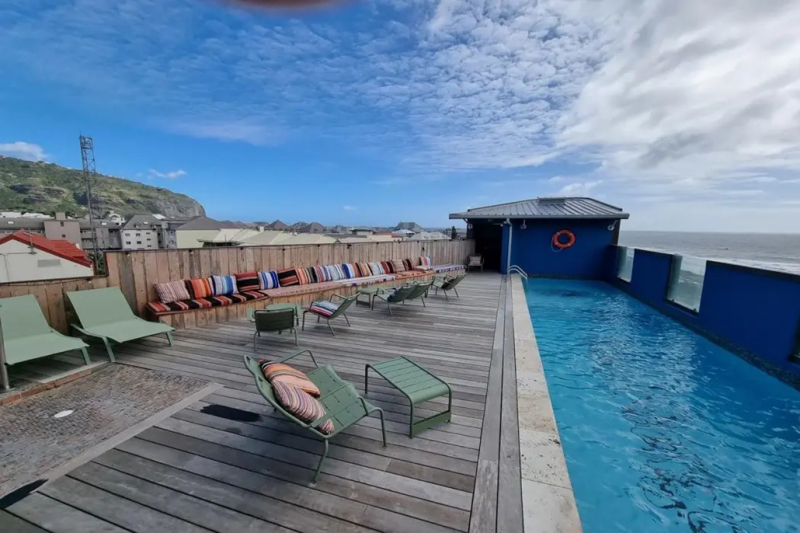 Dina Morgabine Saint Denis