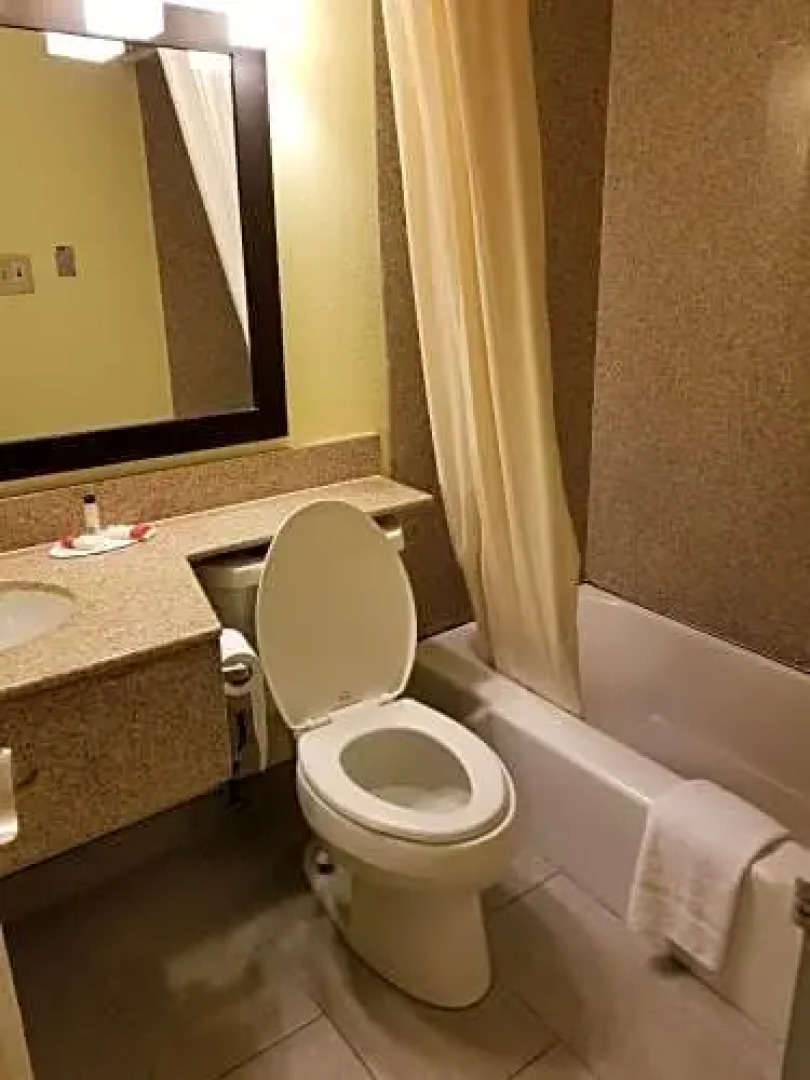 Super 8 by Wyndham Bellmawr NJ/Philadelphia PA Area