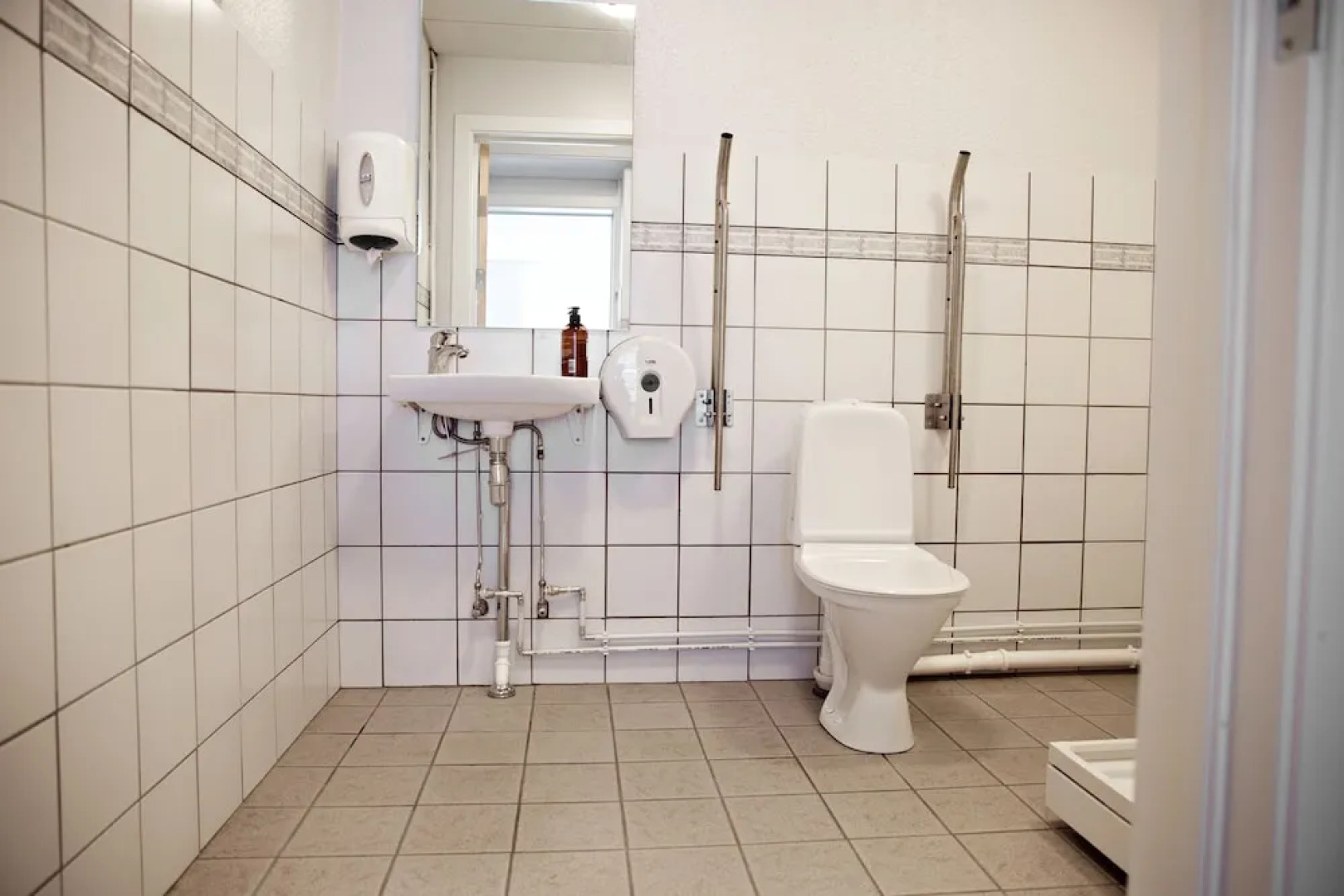 Puffin Nest Capsule Hostel