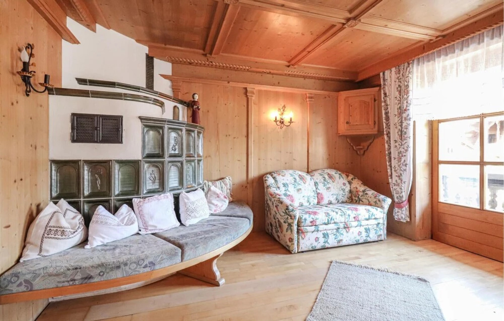 Nice Home in Ebbs With 2 Bedrooms and Wifi