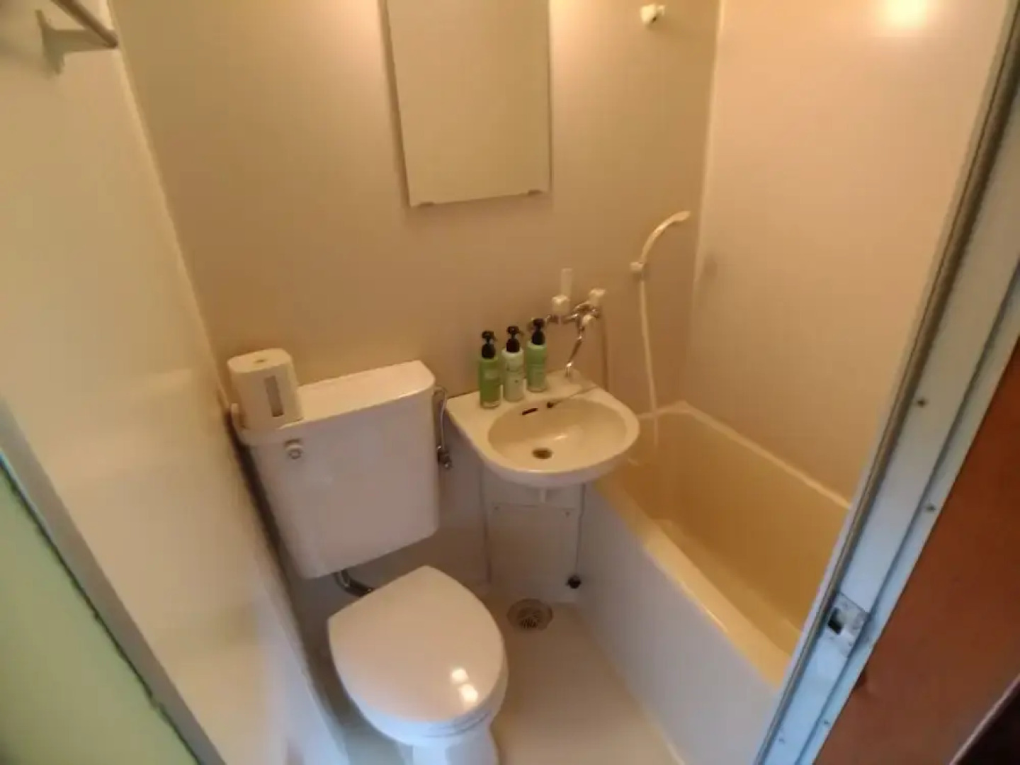 Log cabin rental & Finland Sauna Step House