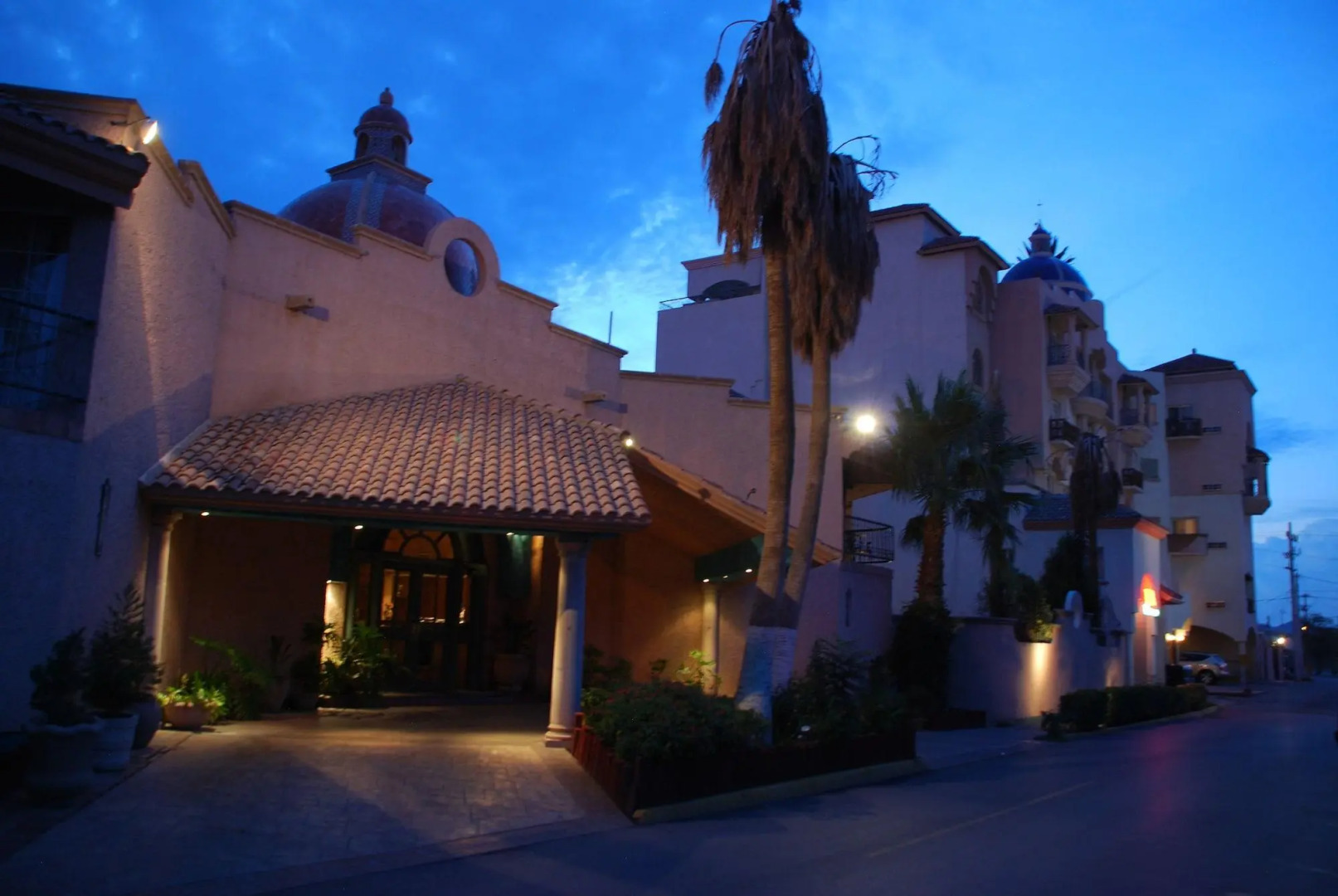 Maria Bonita Business Hotel & Suites