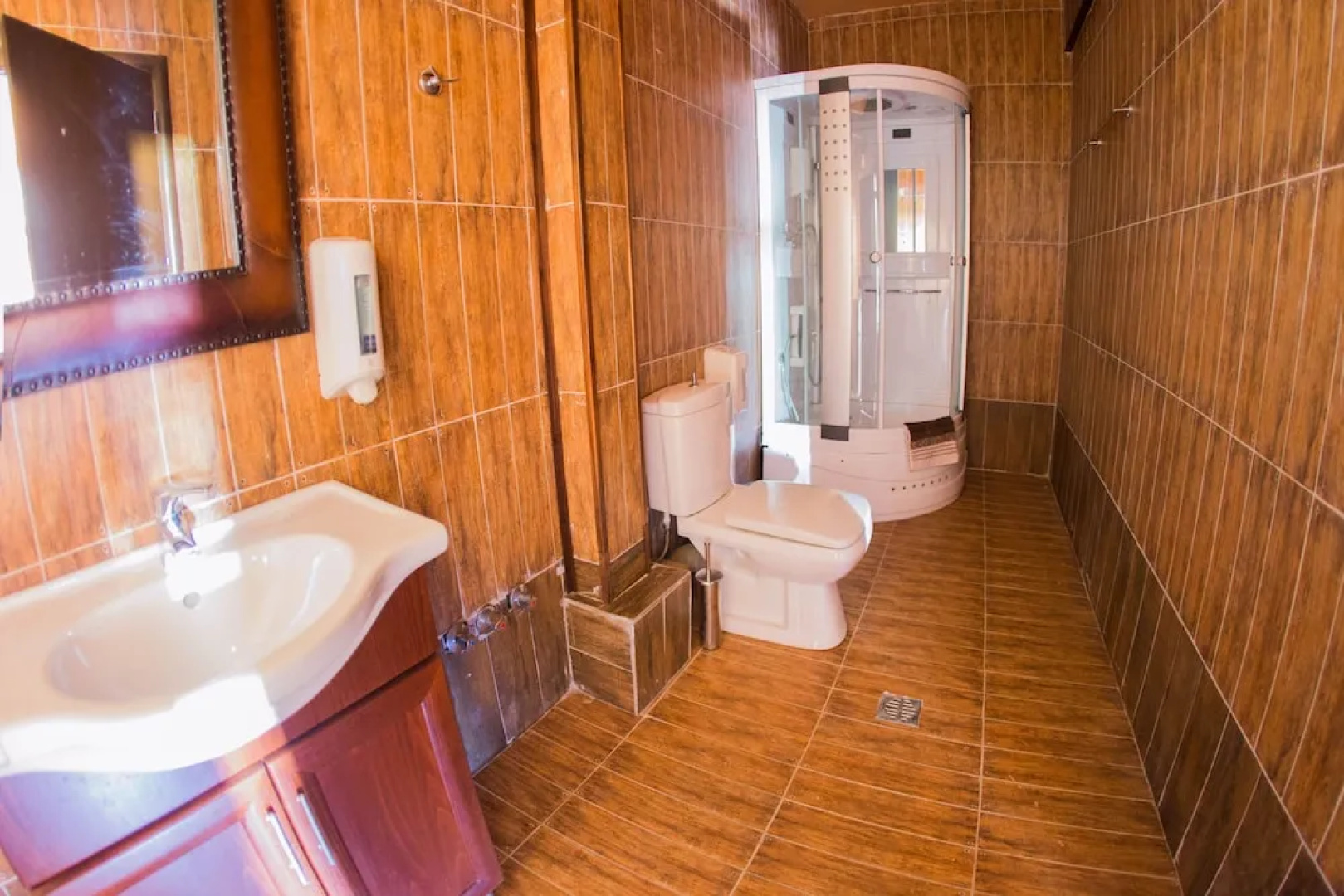 Silva Suites