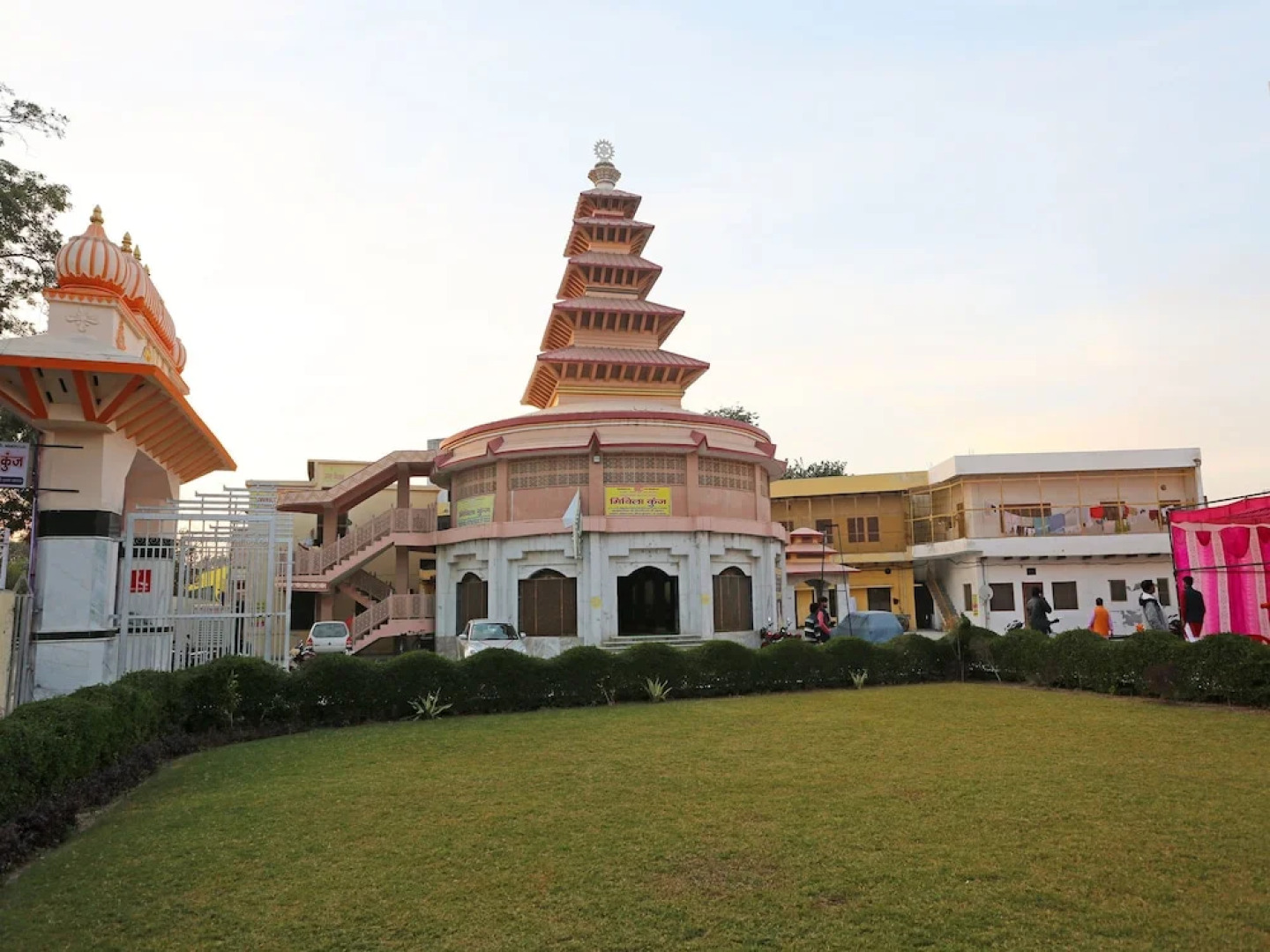 OYO 10708 Mithila Spiritual Stay