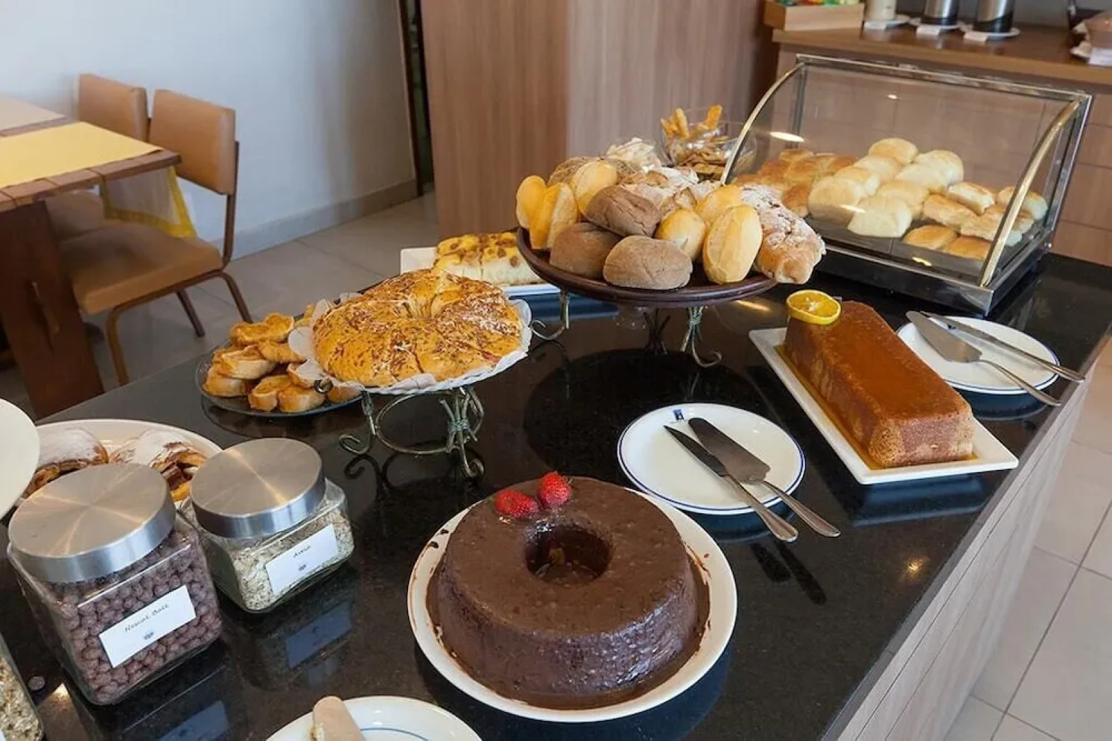 Hotel Dominguez Master