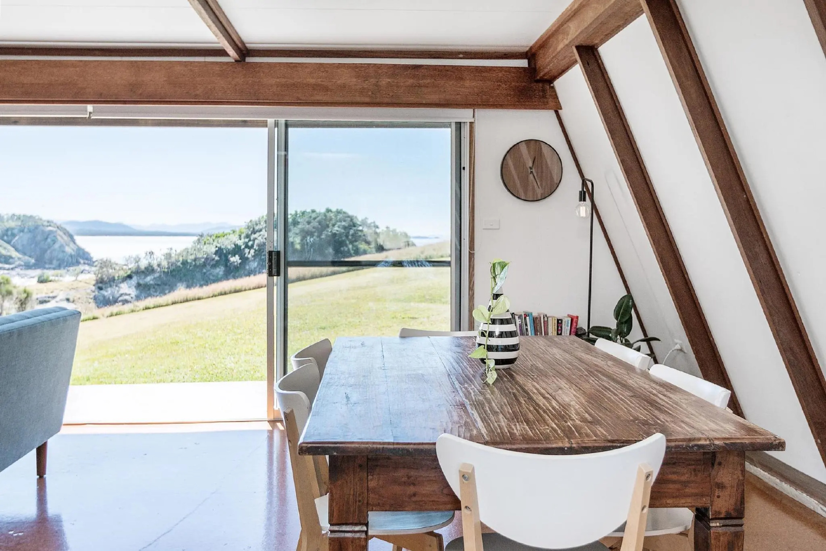 A PERFECT STAY –A Frame Holiday House