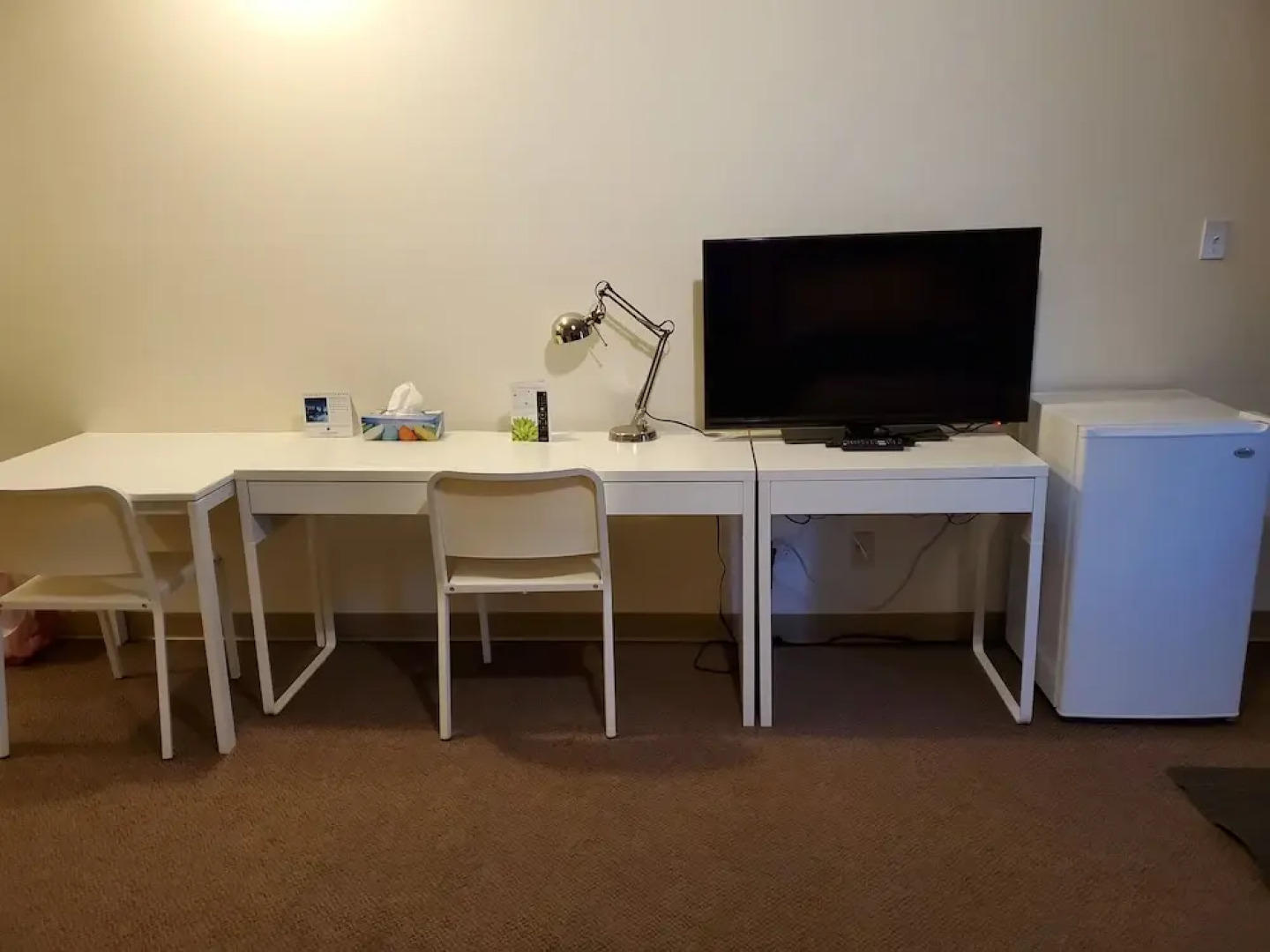 waintel studio-wainwright motel