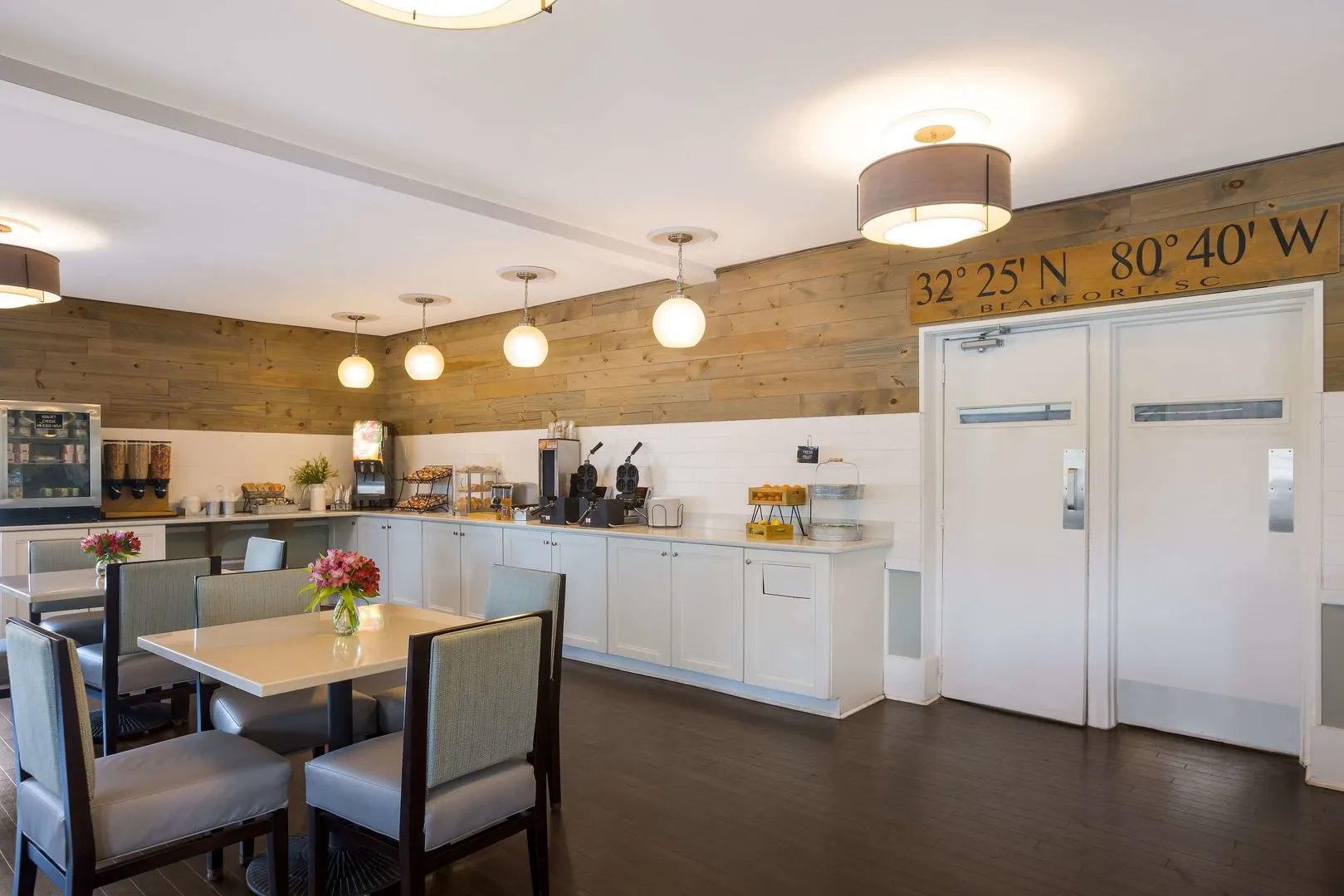 Best Western Sea Island Inn