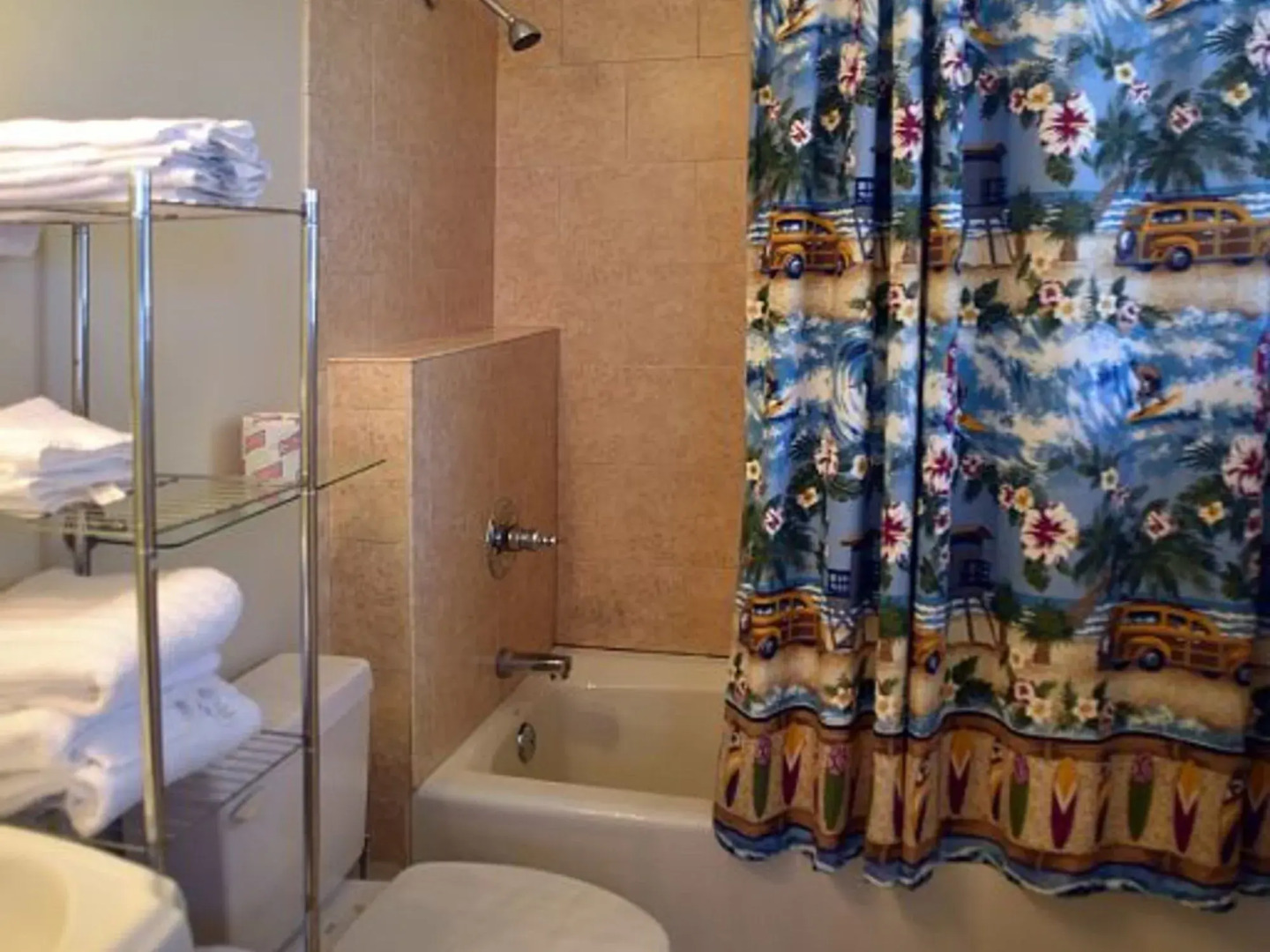 Seaview Cottages 6 Great Value Family Vacation Home and 2 Minute Walk