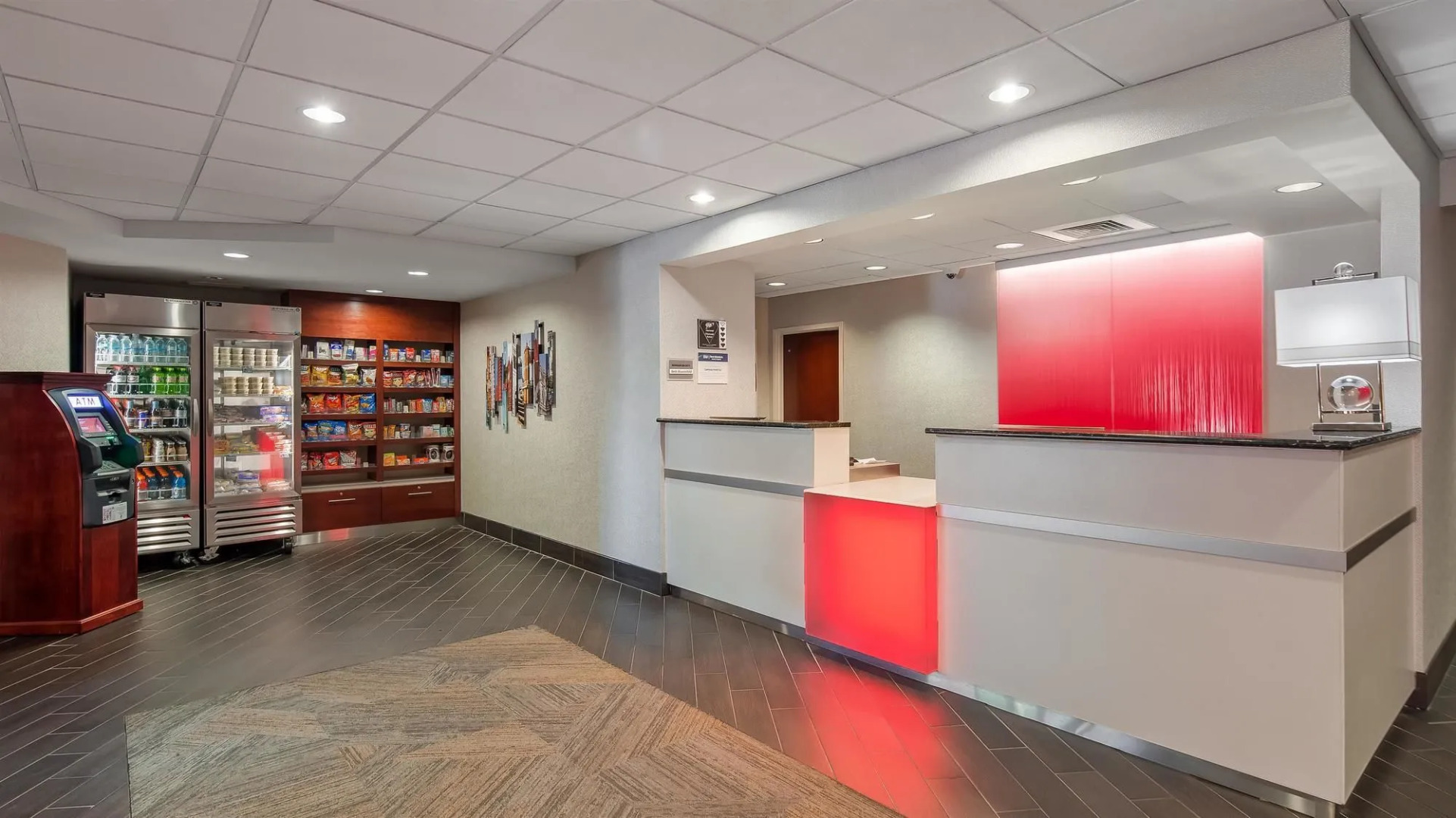 Holiday Inn Express & Suites Cincinnati Riverfront by IHG