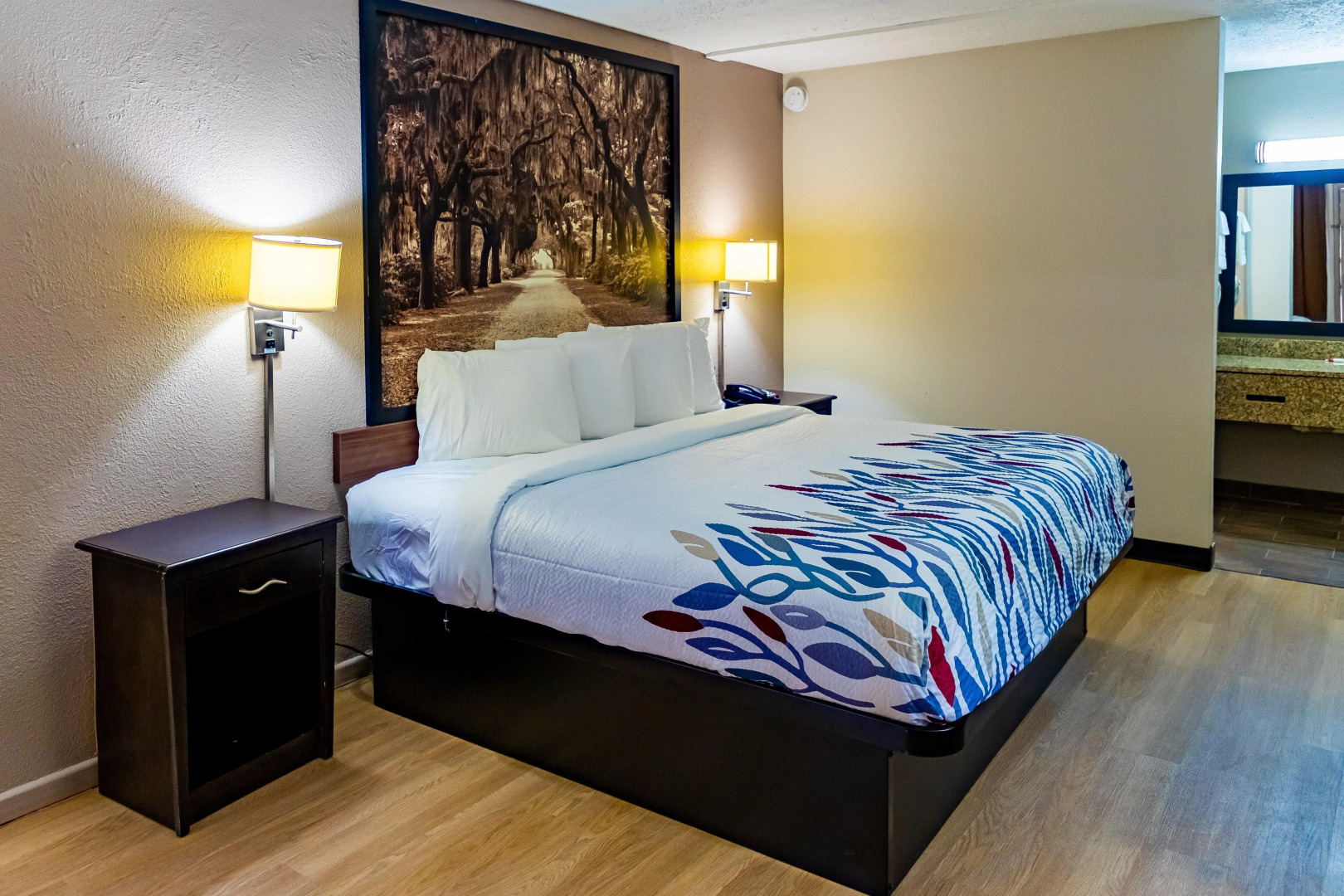 Red Roof Inn Savannah - Richmond Hill/ I-95