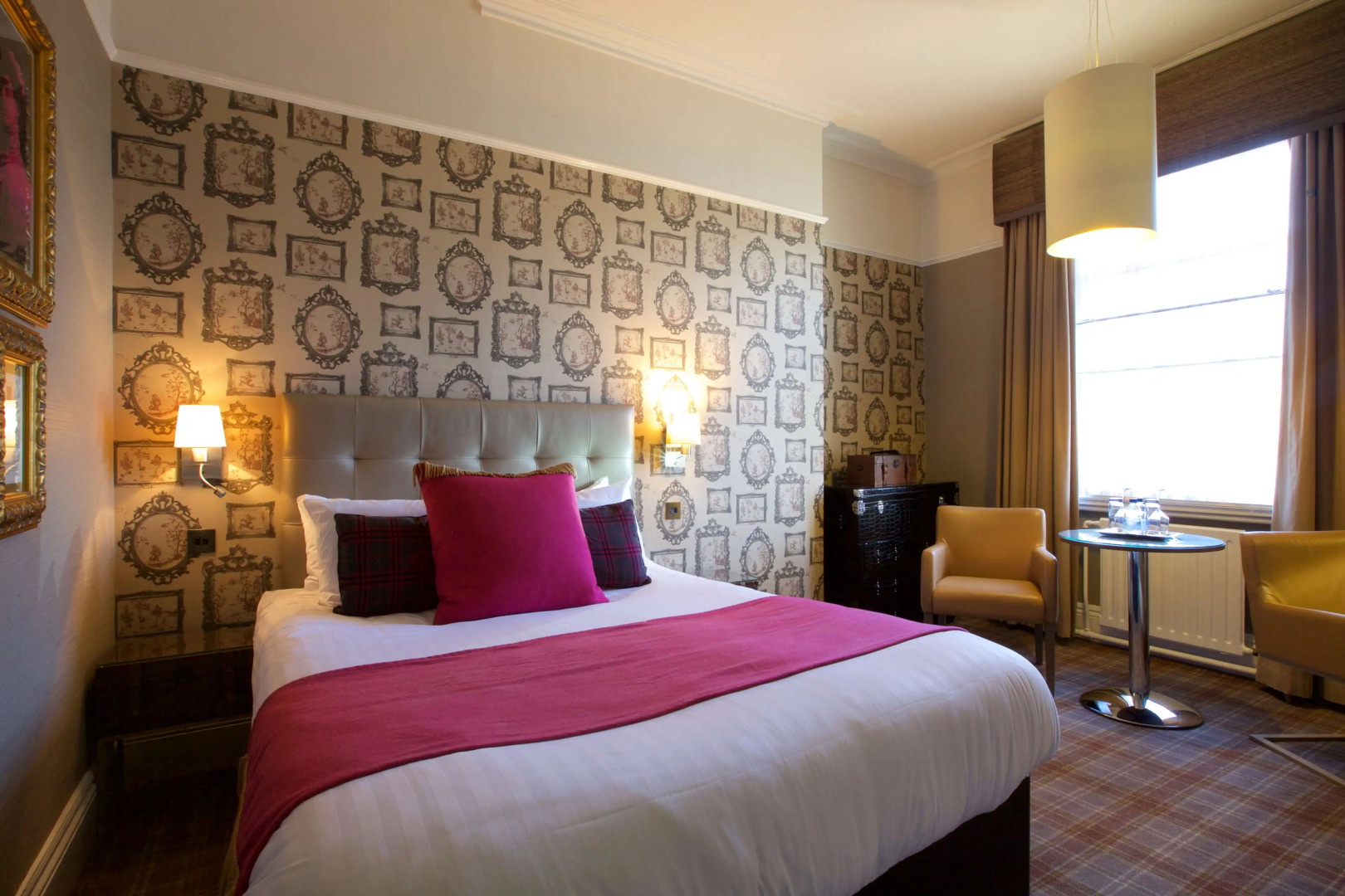 The Queen at Chester Hotel, BW Premier Collection