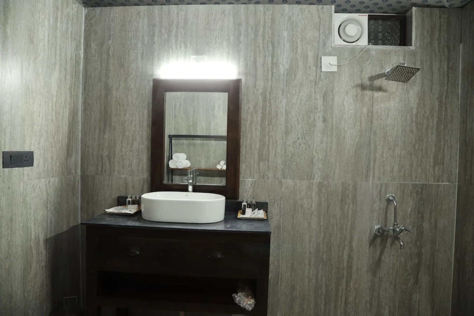 Statue Of Unity Tent City