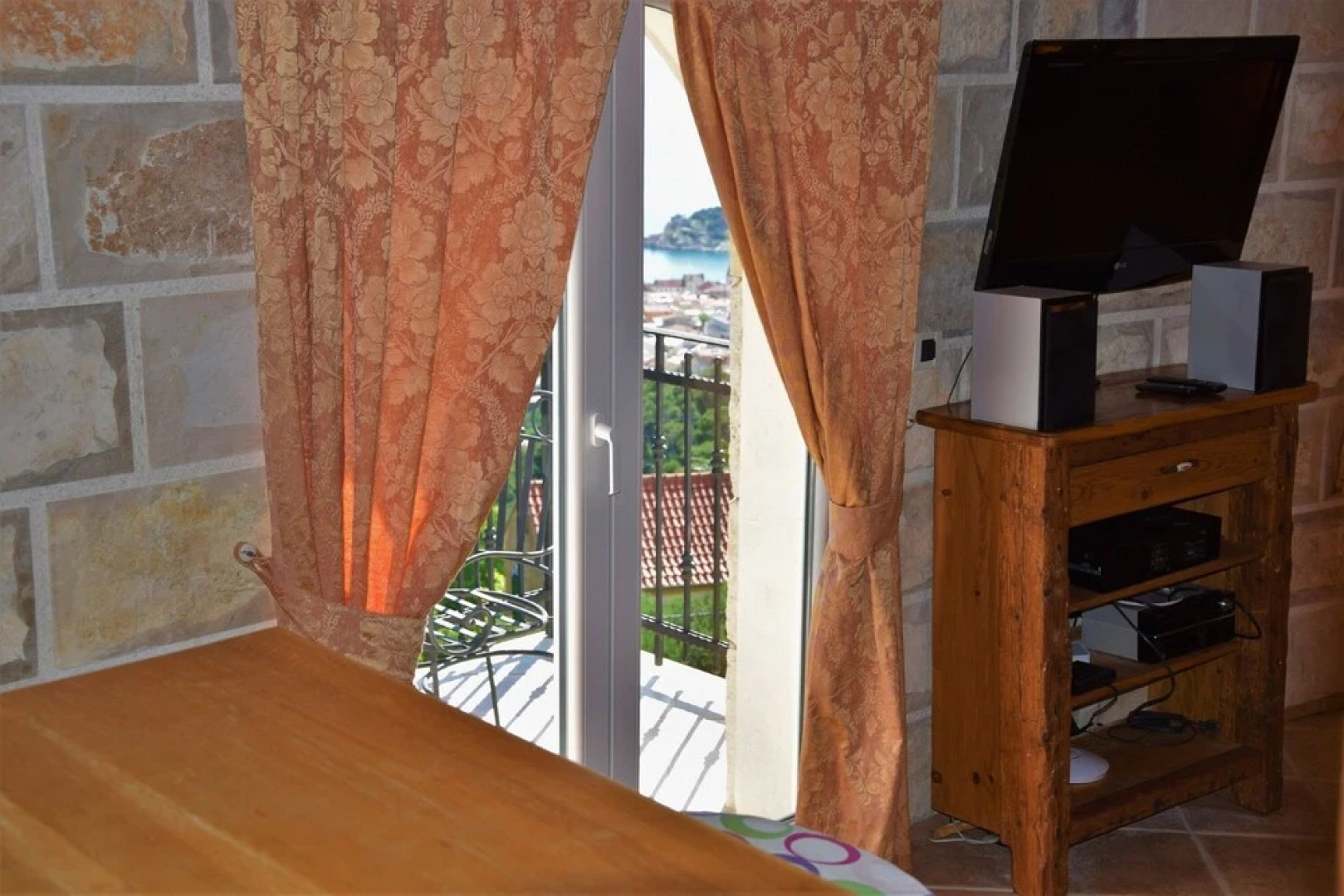 Villa Sara with pool