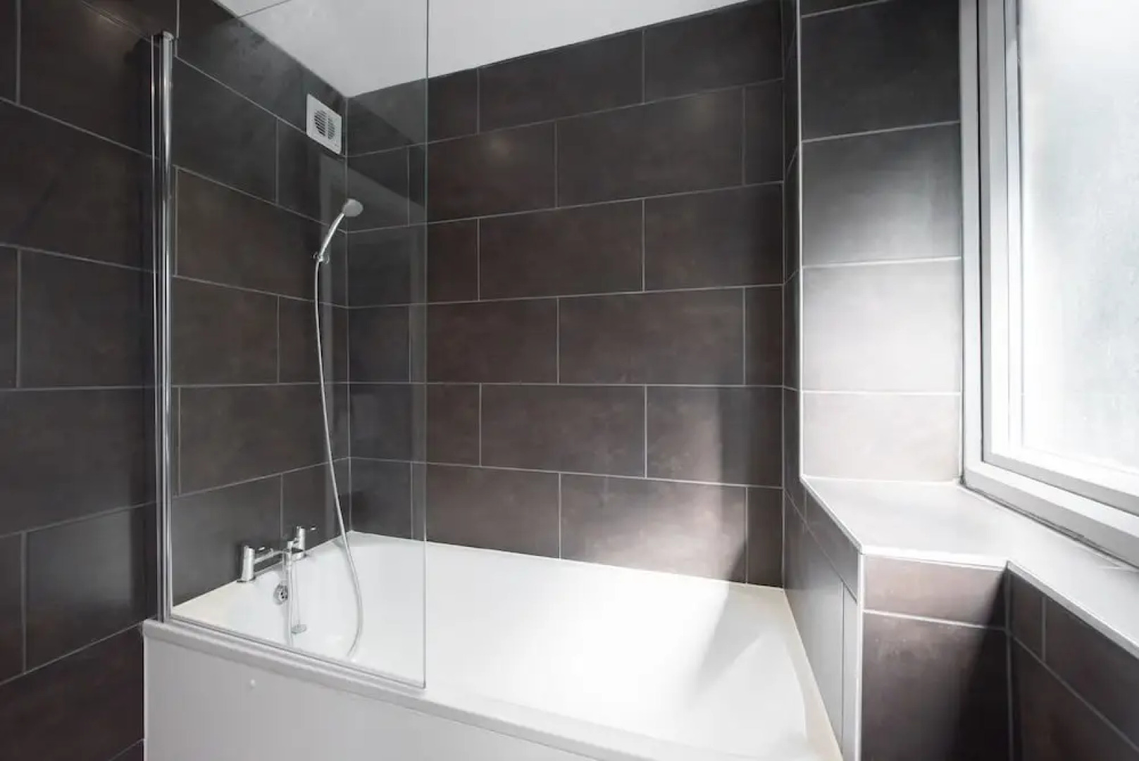 People Boxes Apartments - 18 Rookwood