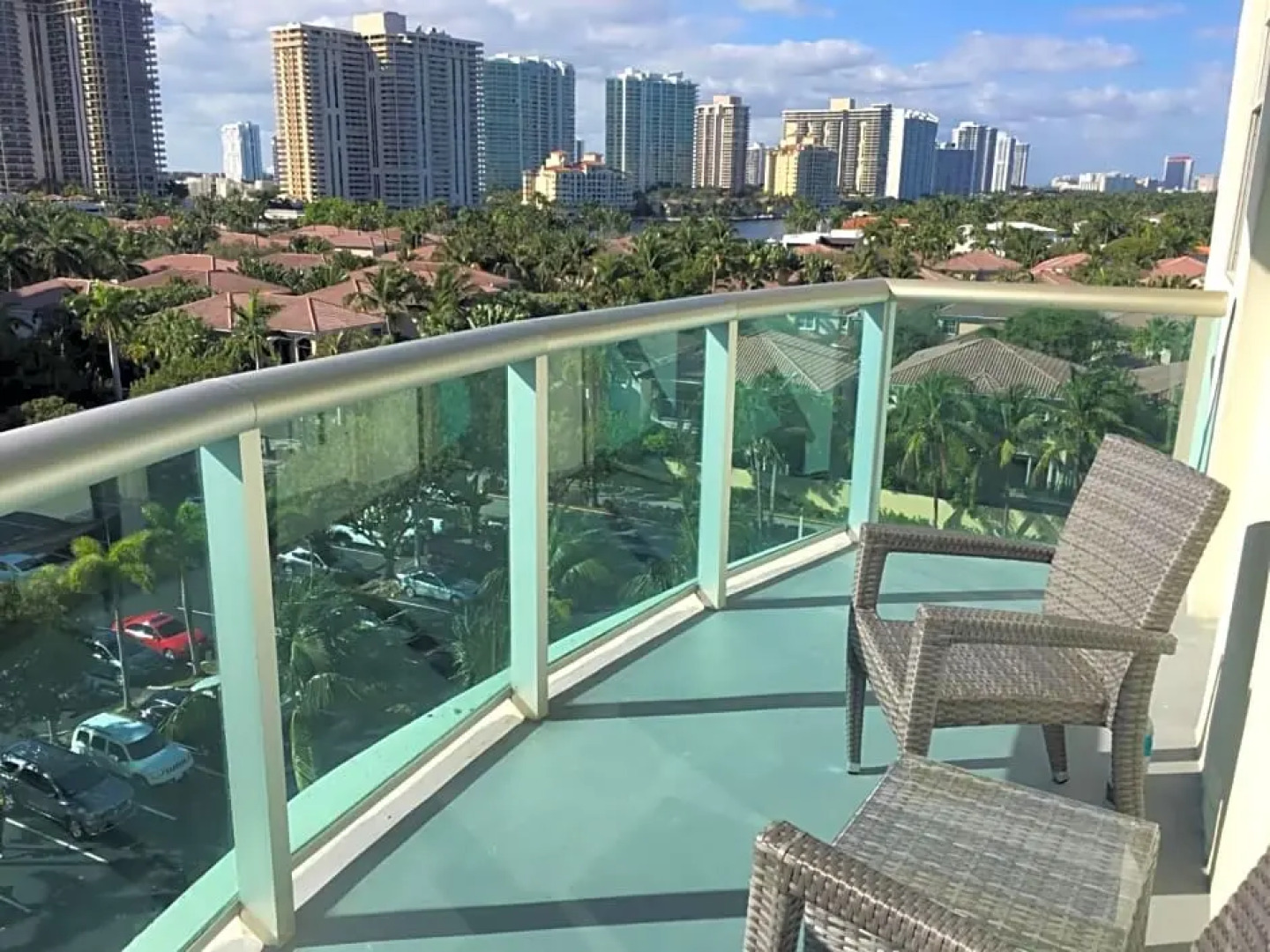 Ocean Reserve Piso 7 STR-310